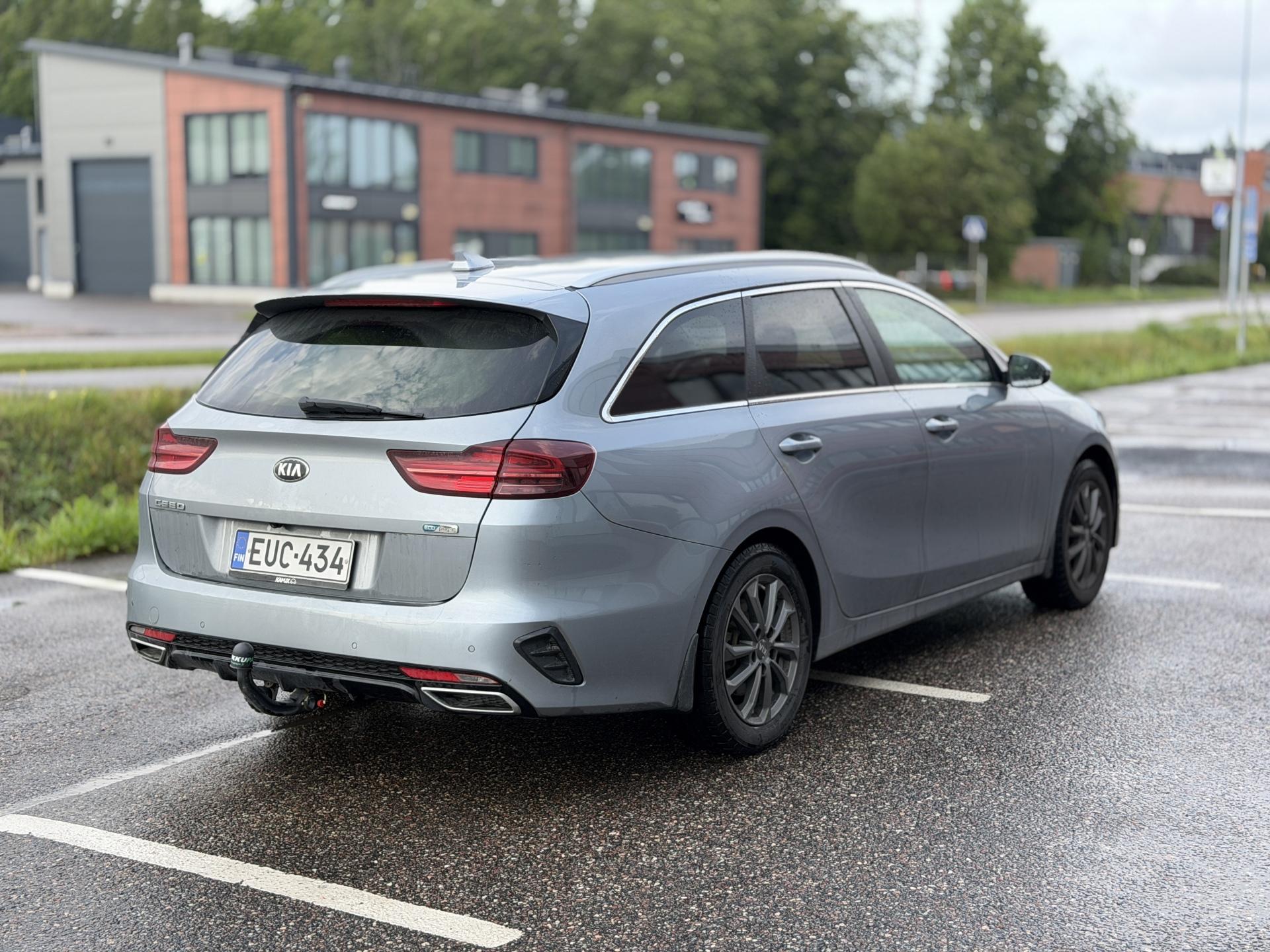 Näytä kaikki kuvat: 2021 Kia Ceed