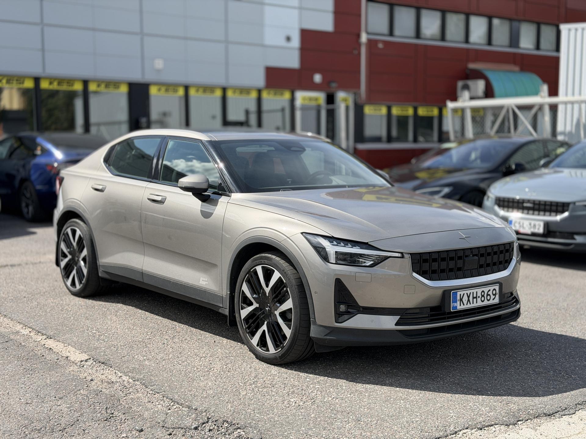 Pienoiskuva 3: 2021 Polestar 2