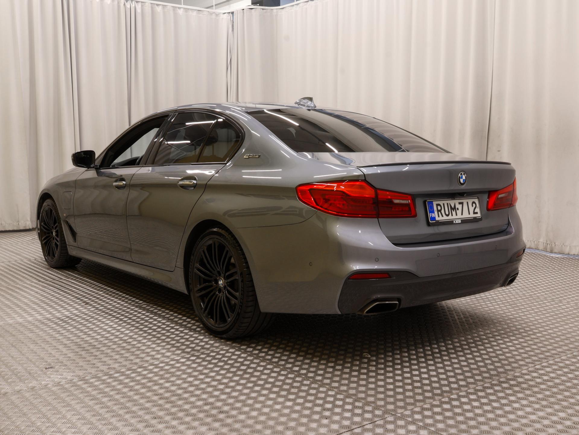 BMW 530 2017, kuva 5/33