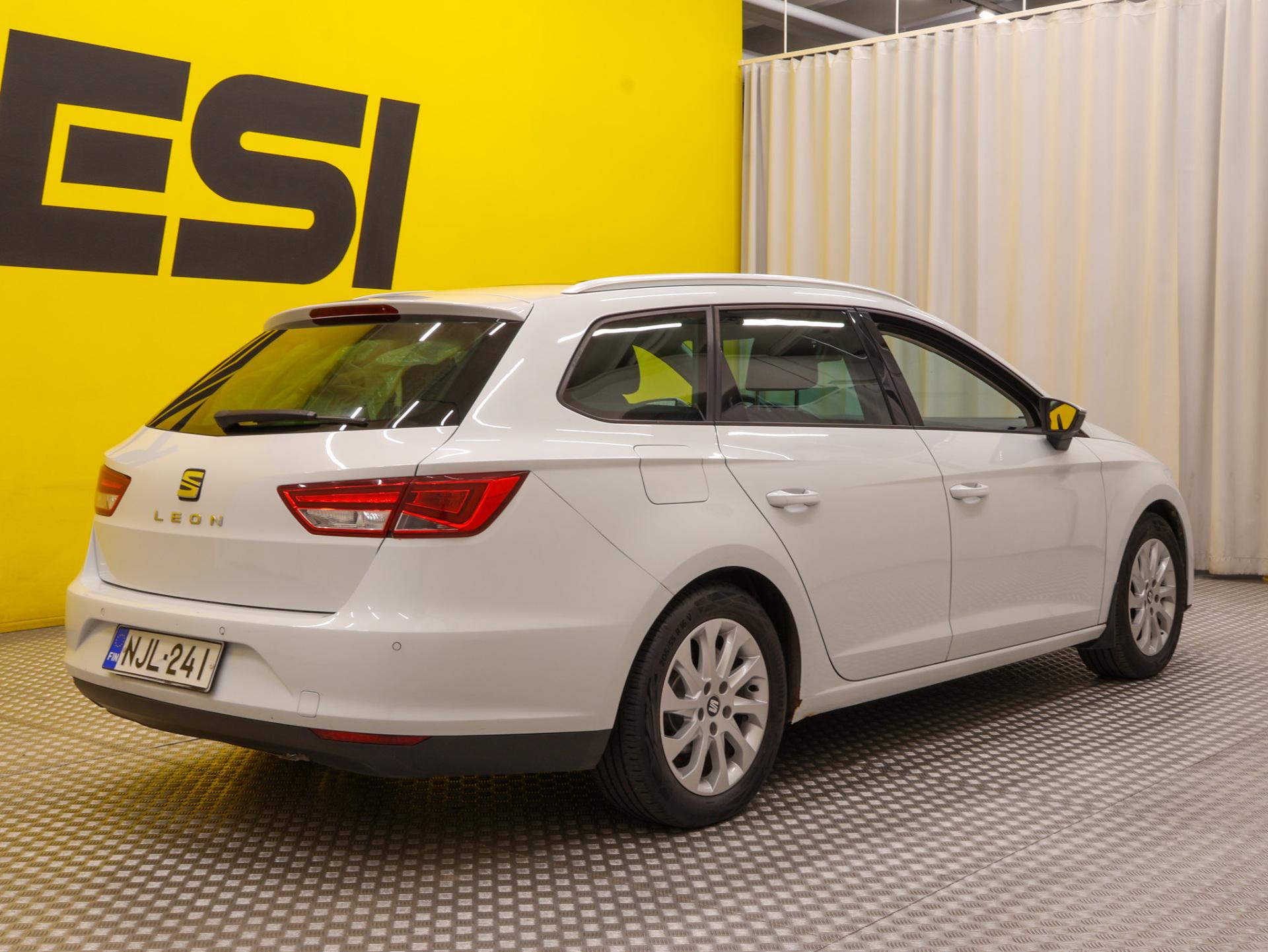 Pienoiskuva 3: 2014 Seat Leon ST