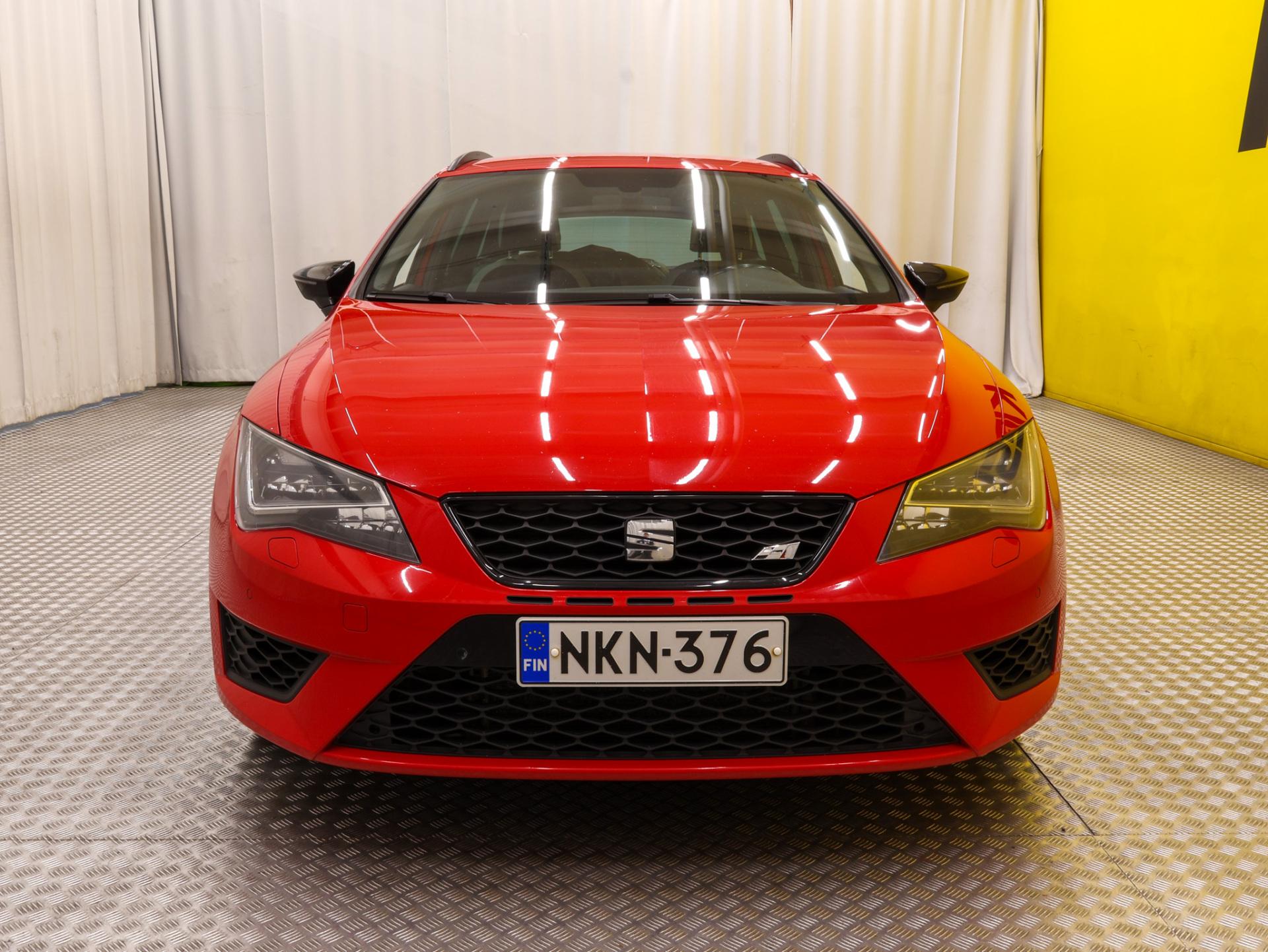 Seat Leon ST 2,0 TSI 290 Cupra Black DSG 2016, kuva 7/28