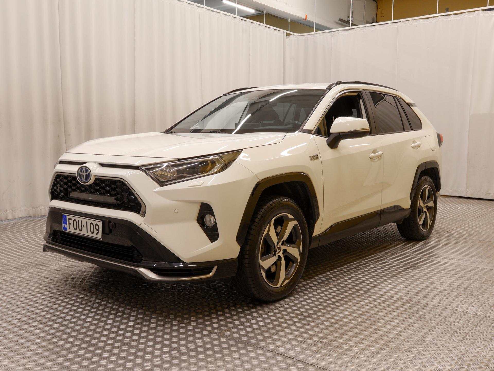 Toyota RAV4 Plug-In 2021, kuva 6/36