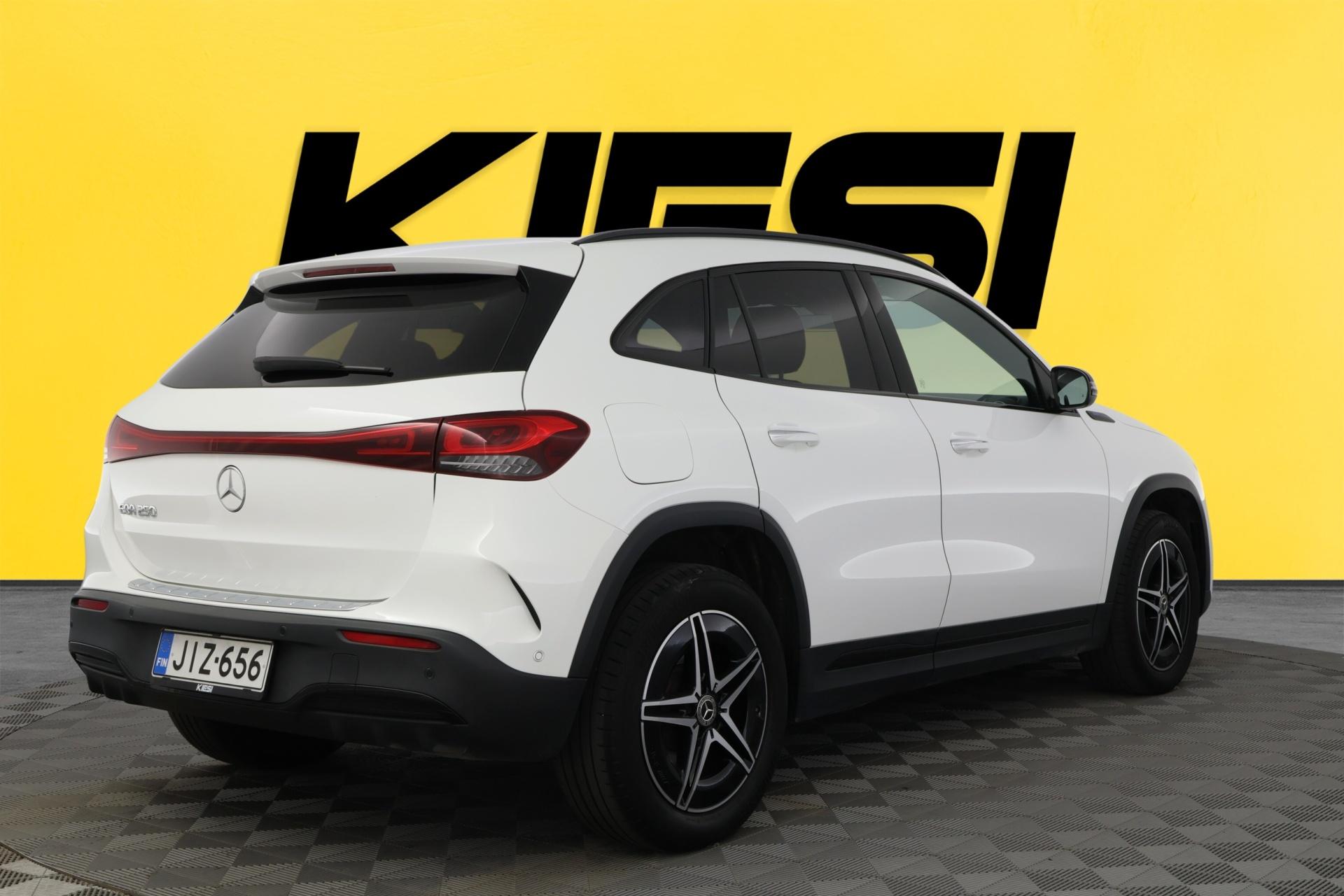 Näytä kaikki kuvat: 2021 Mercedes-Benz EQA