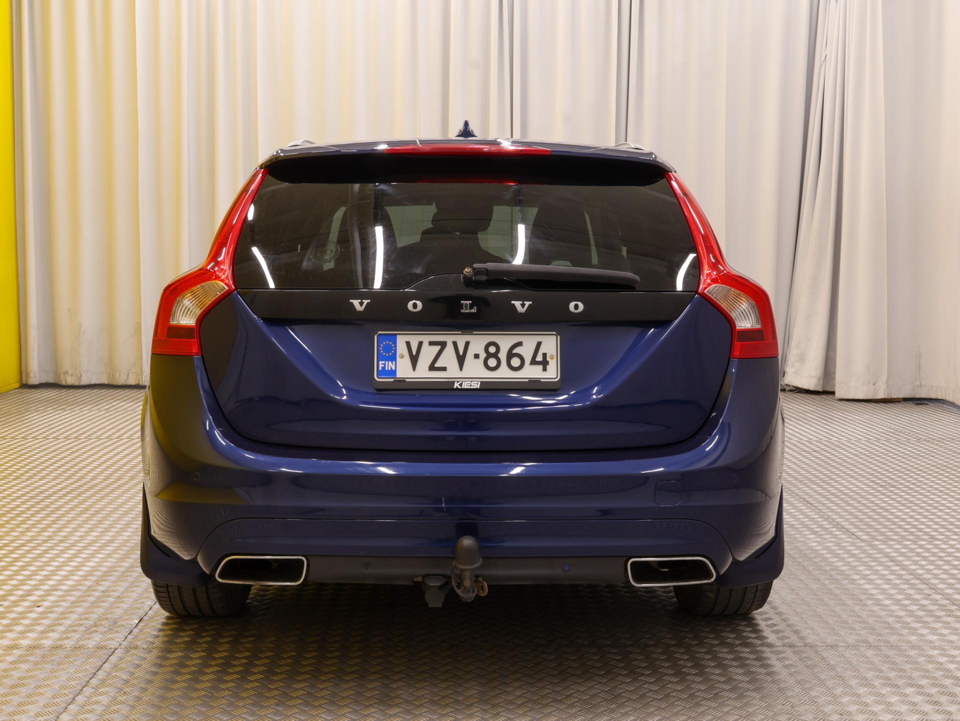 Näytä kaikki kuvat: 2015 Volvo V60