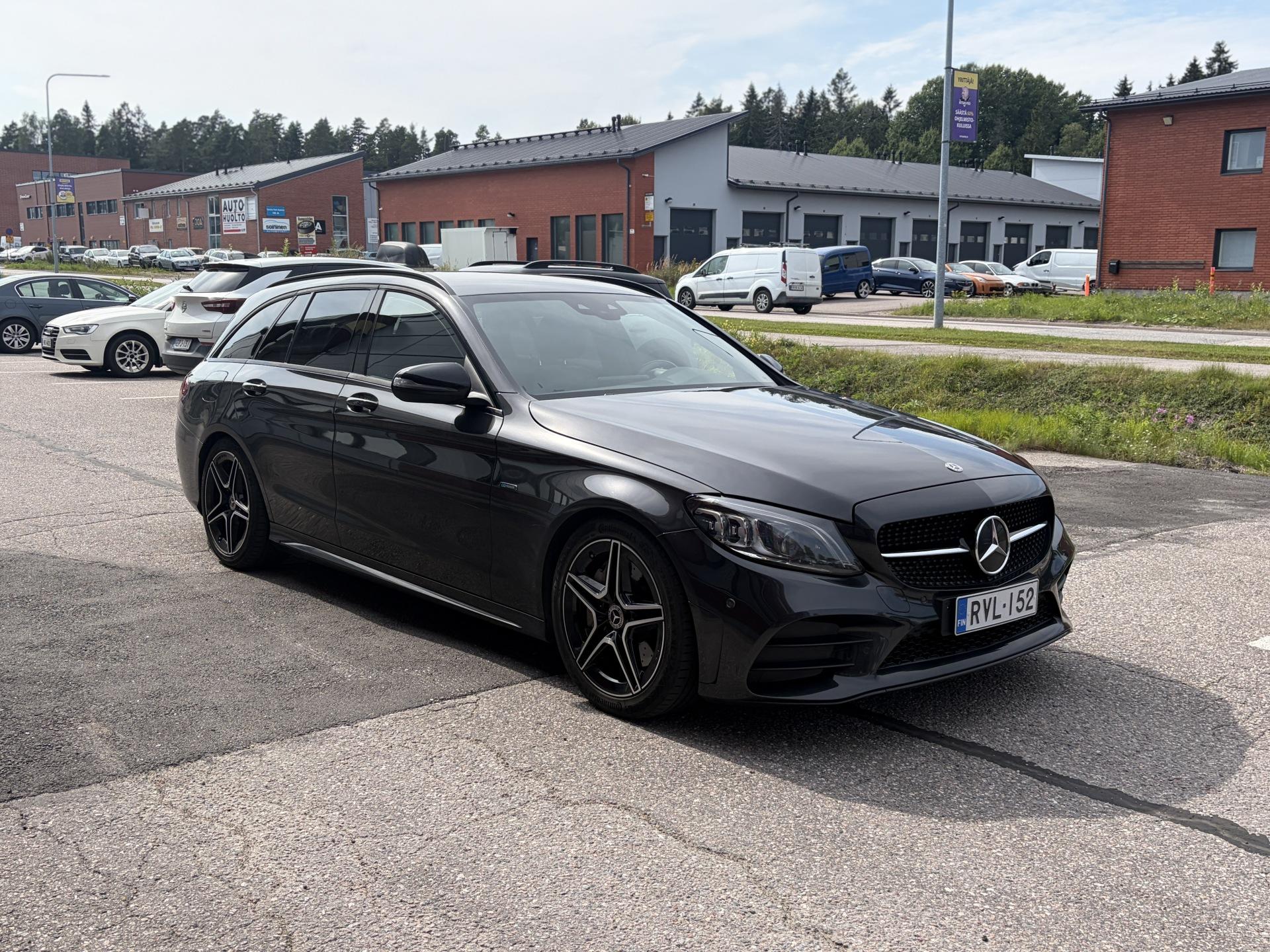 Pienoiskuva 3: 2021 Mercedes-Benz C