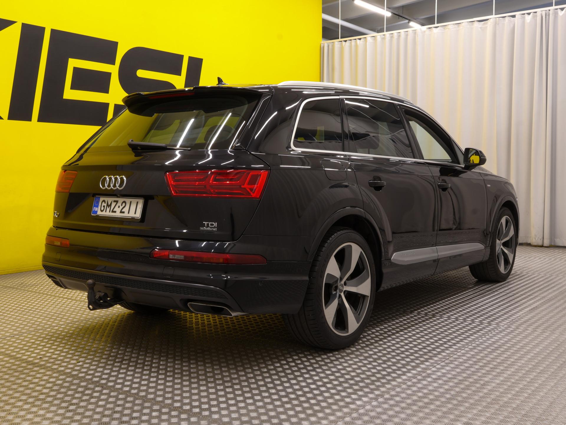 Pienoiskuva 2: 2016 Audi Q7