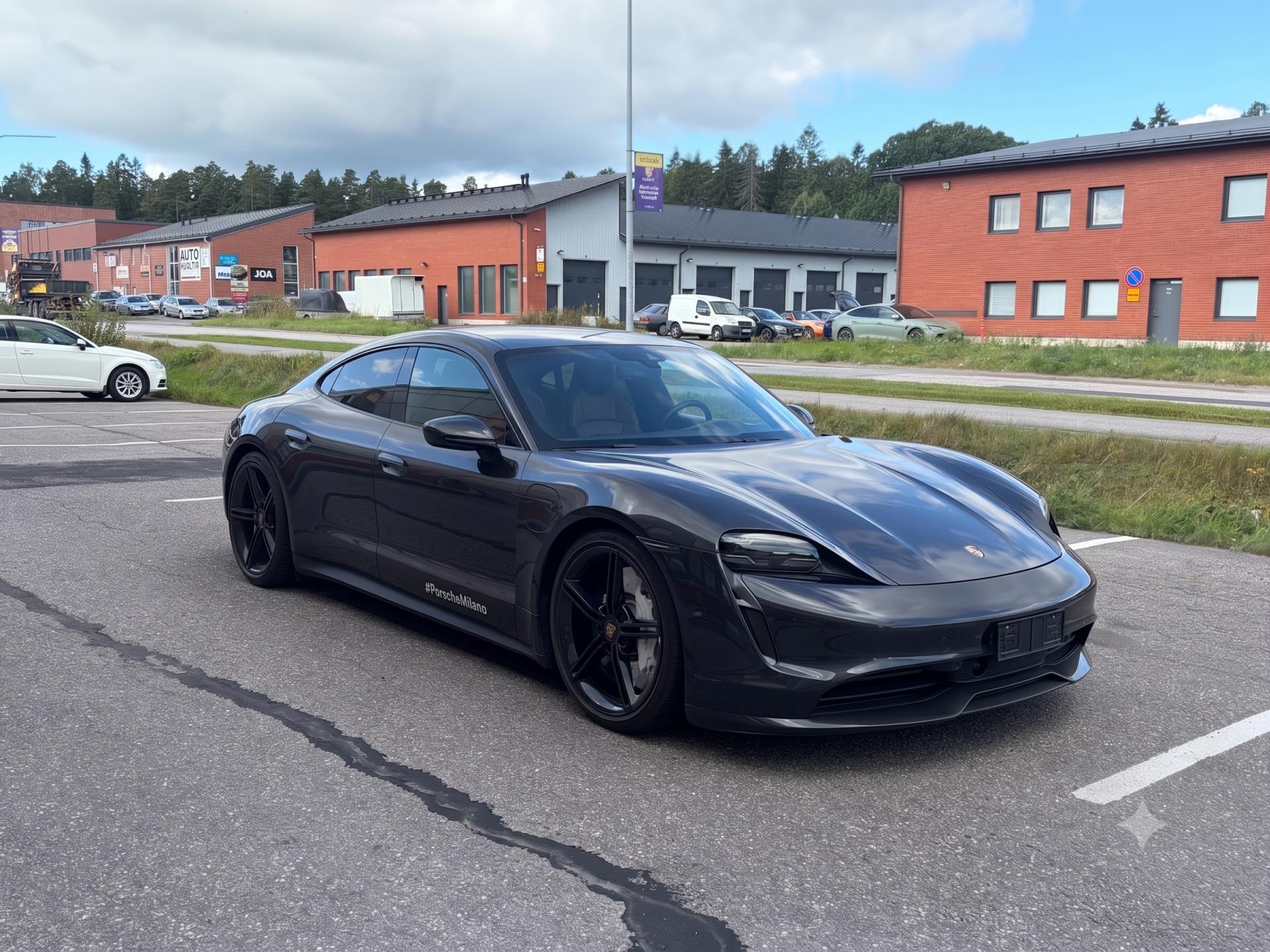 Pienoiskuva 3: 2020 Porsche Taycan