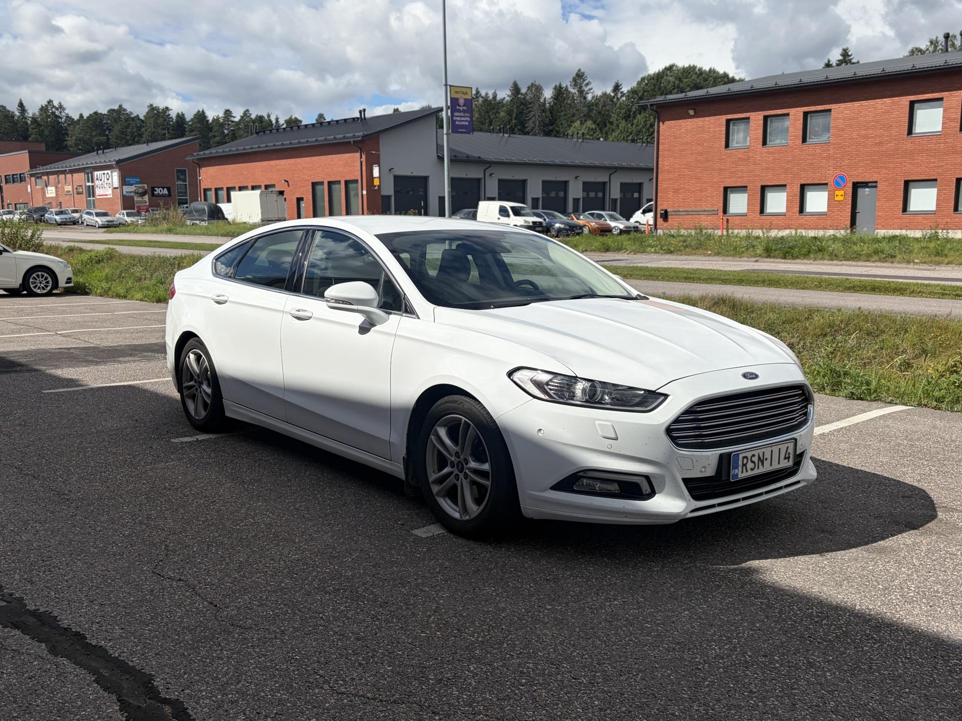 Pienoiskuva 3: 2016 Ford Mondeo
