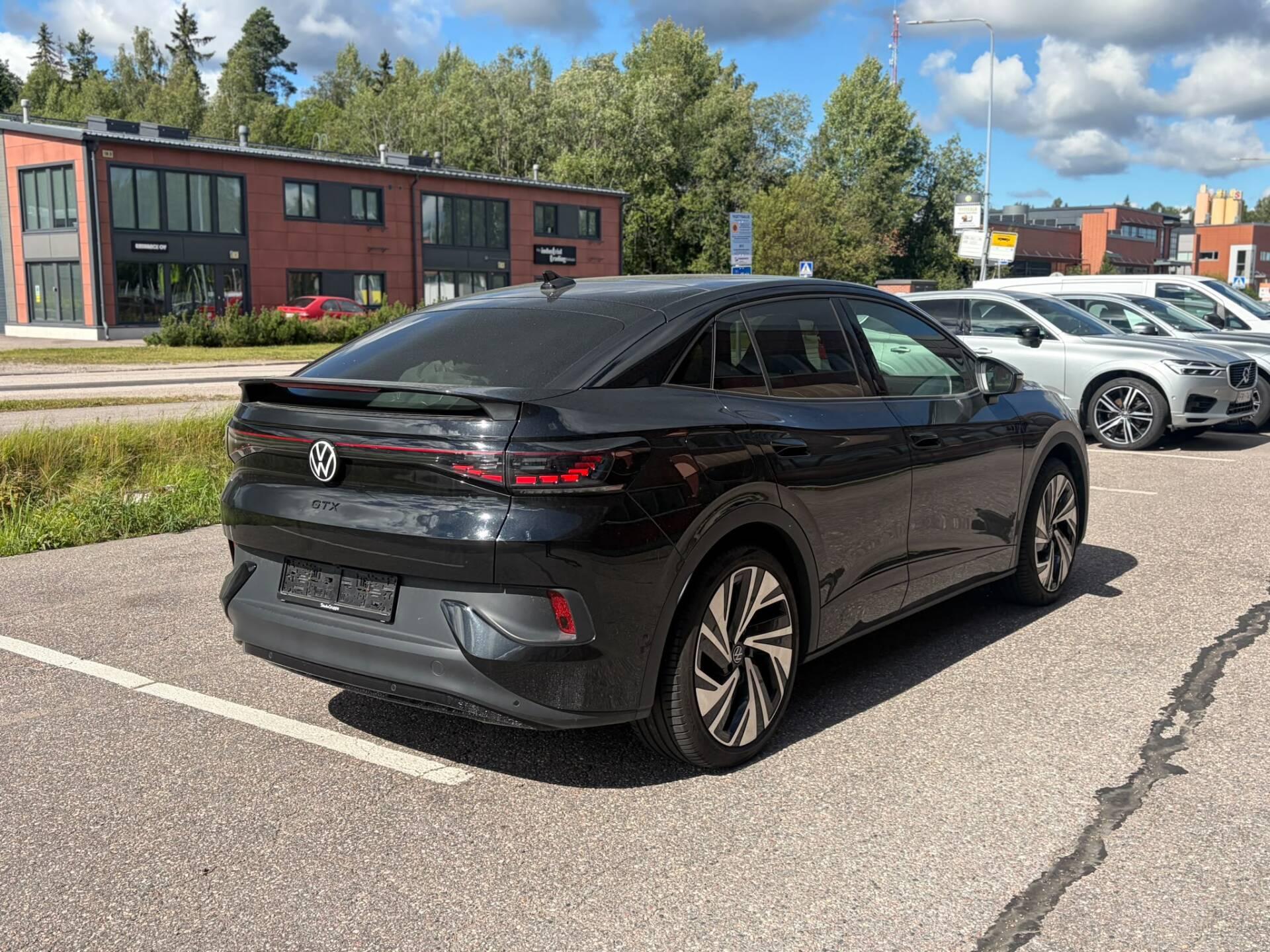 Näytä kaikki kuvat: 2023 Volkswagen ID.5