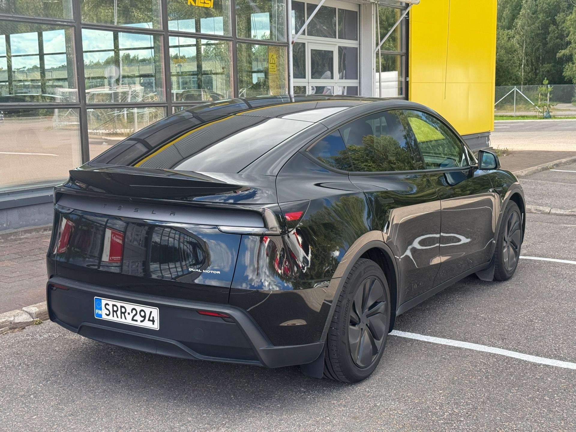 Pienoiskuva 3: 2026 Tesla Model Y