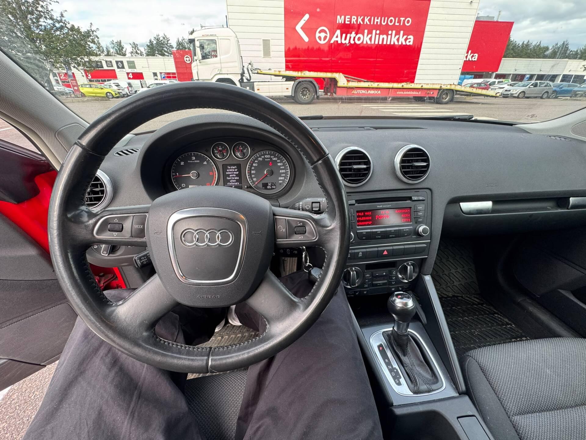 Näytä kaikki kuvat: 2012 Audi A3
