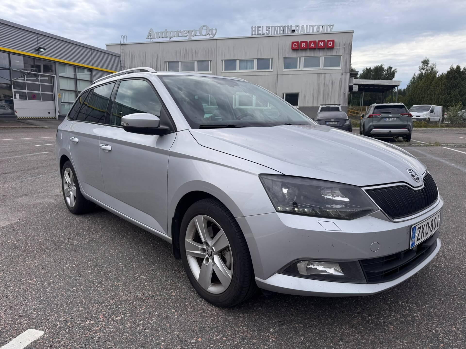Pienoiskuva 3: 2015 Skoda Fabia