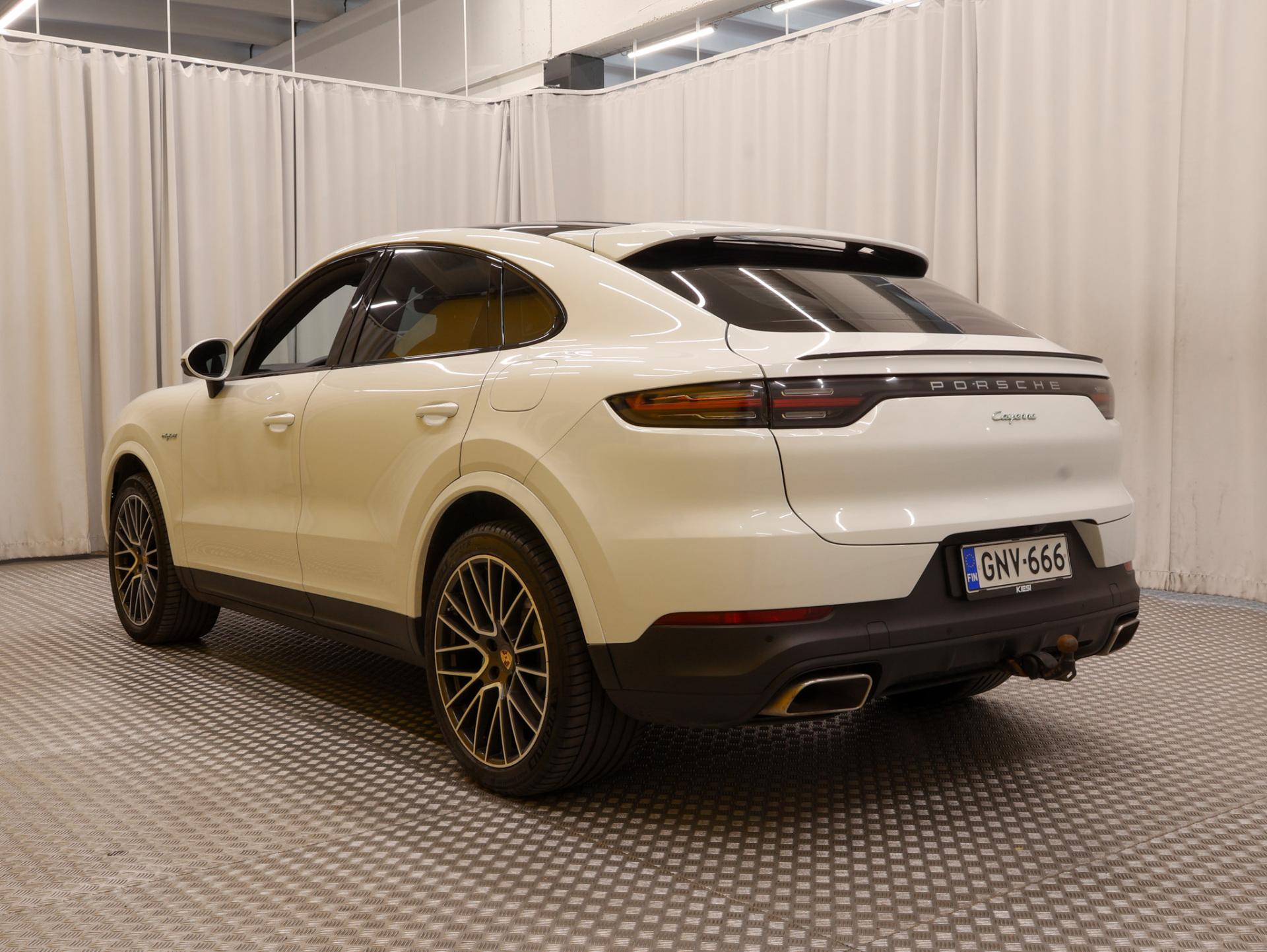 Porsche Cayenne E-Hybrid Coupé 2020, kuva 5/35
