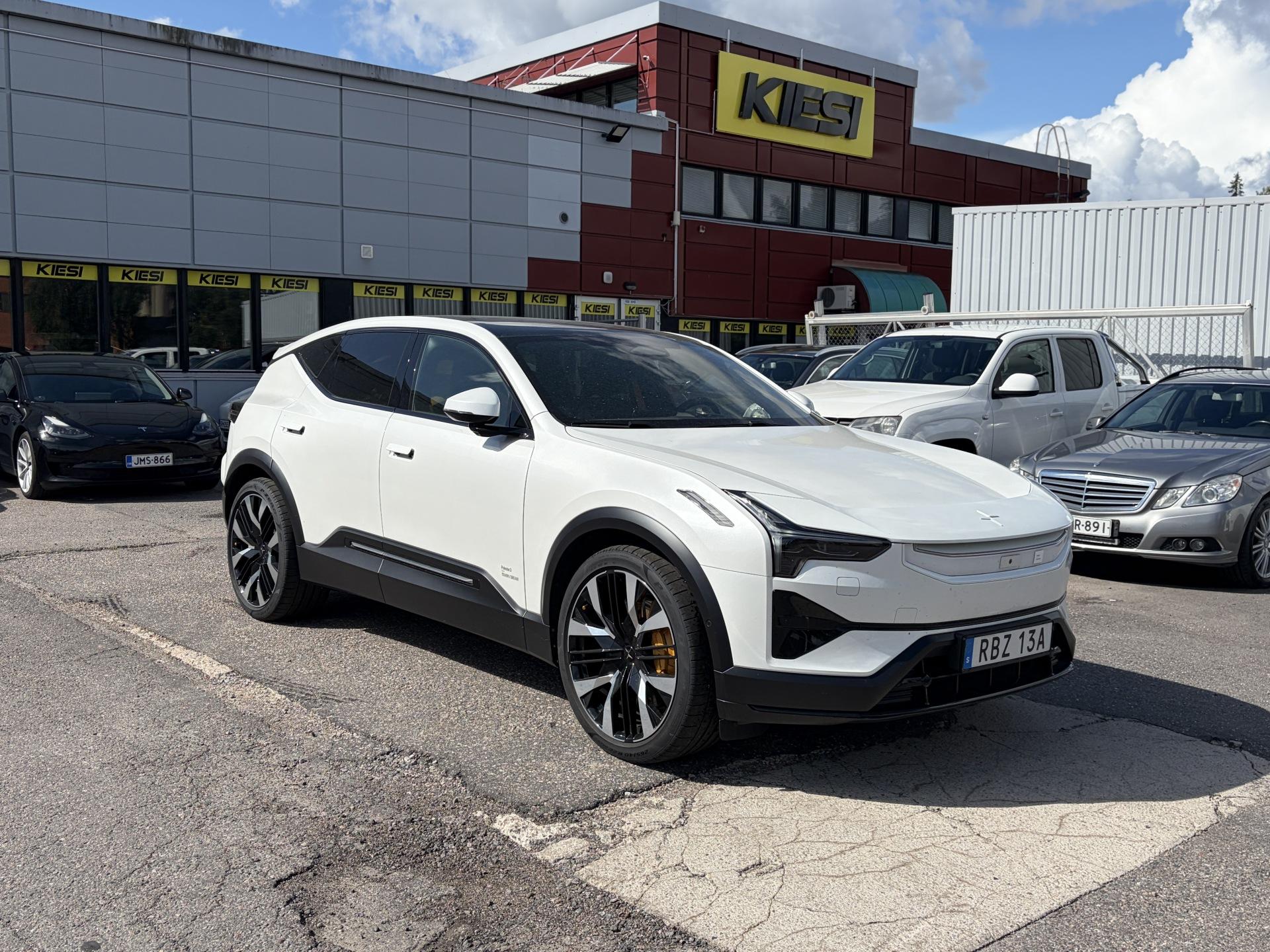 Pienoiskuva 3: 2025 Polestar 3