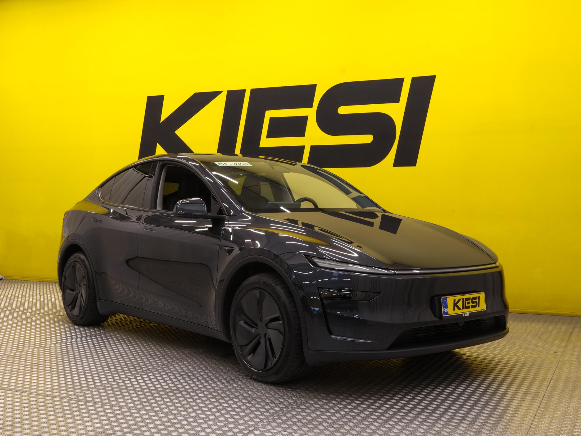2025 Tesla Model Y