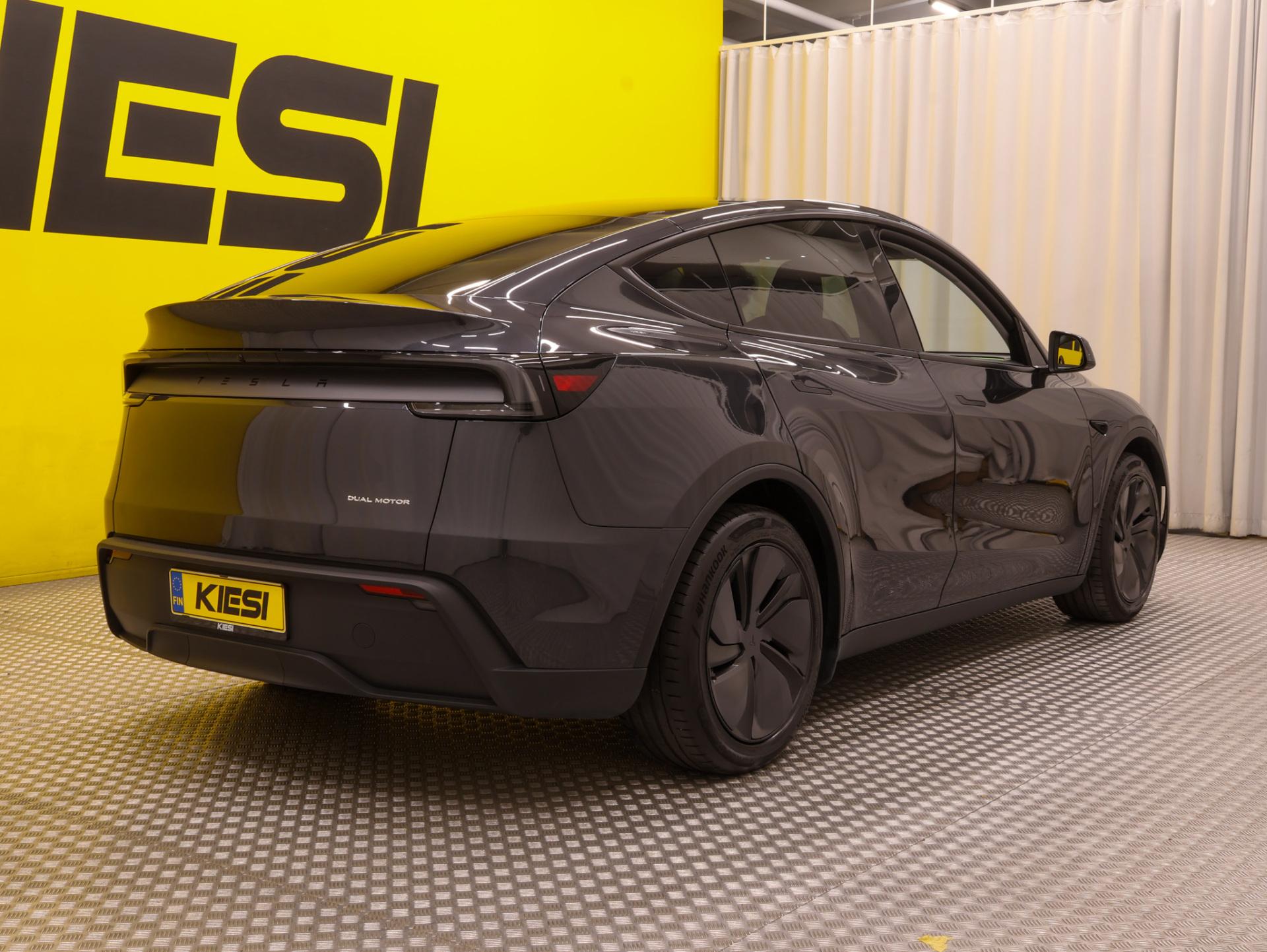 Pienoiskuva 2: 2025 Tesla Model Y