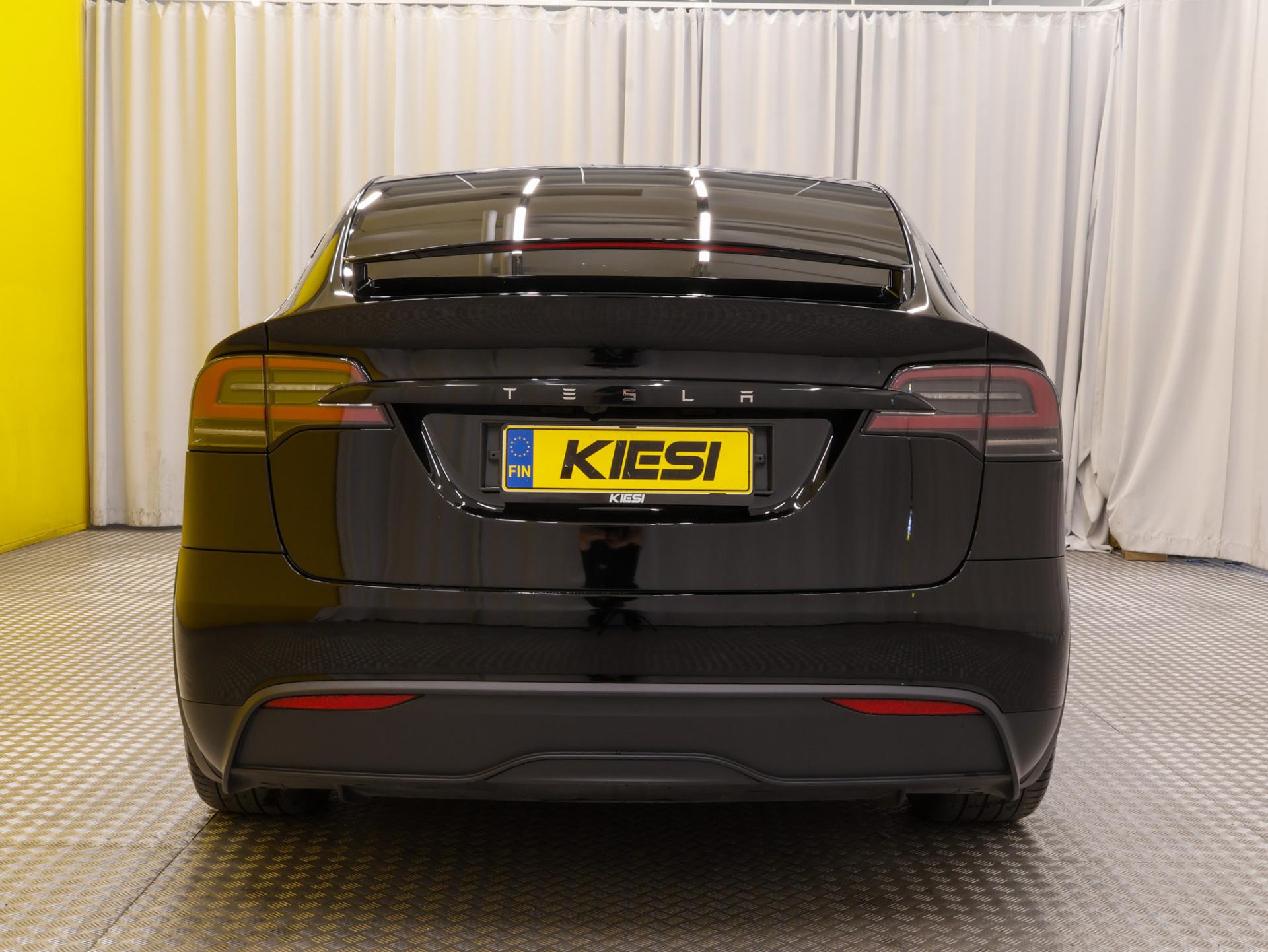 Näytä kaikki kuvat: 2023 Tesla Model X