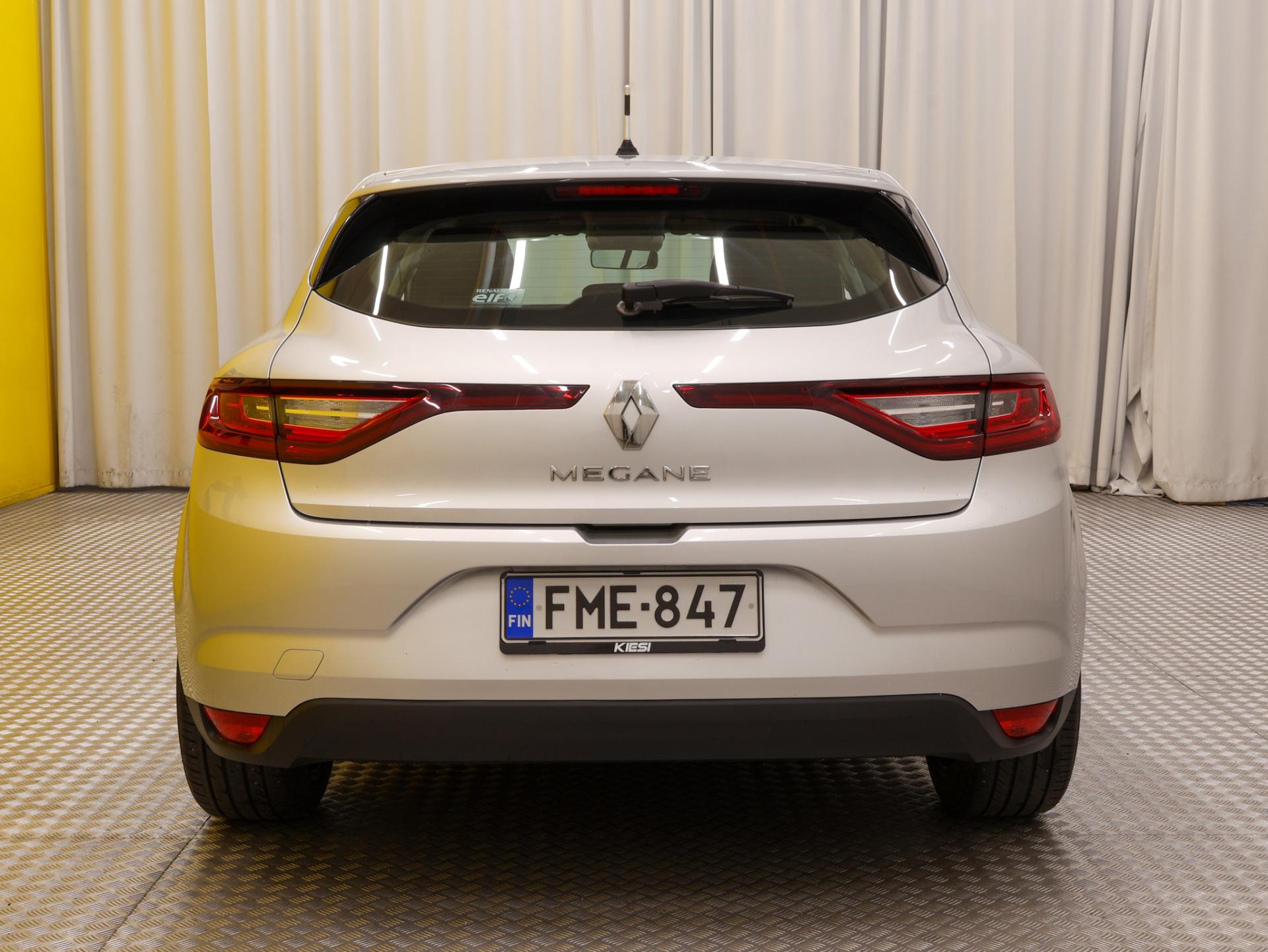 Näytä kaikki kuvat: 2016 Renault Megane