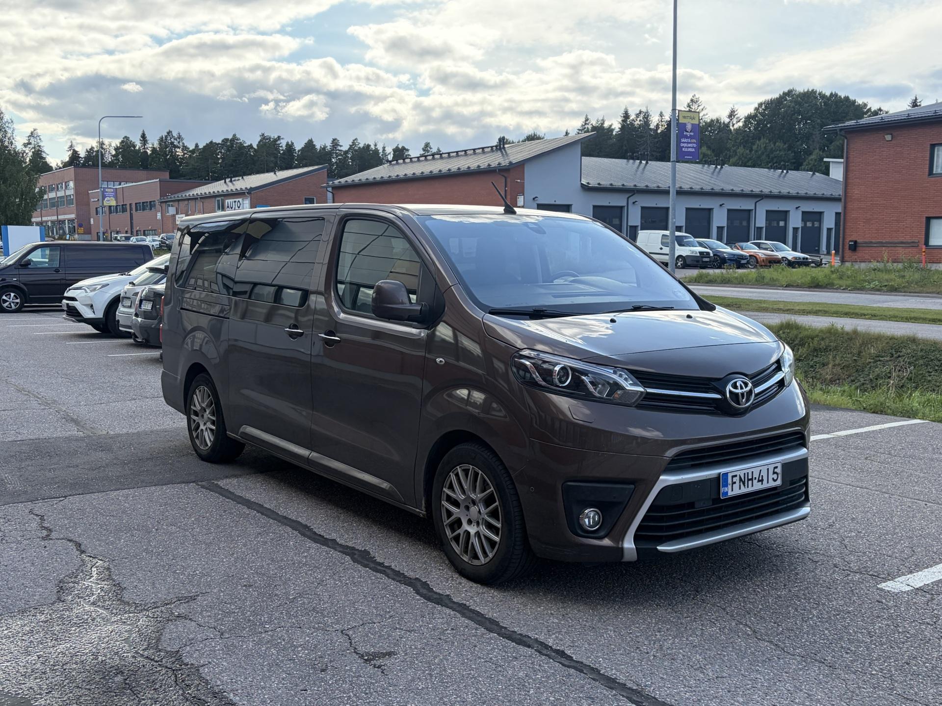 Pienoiskuva 3: 2018 Toyota Proace Verso