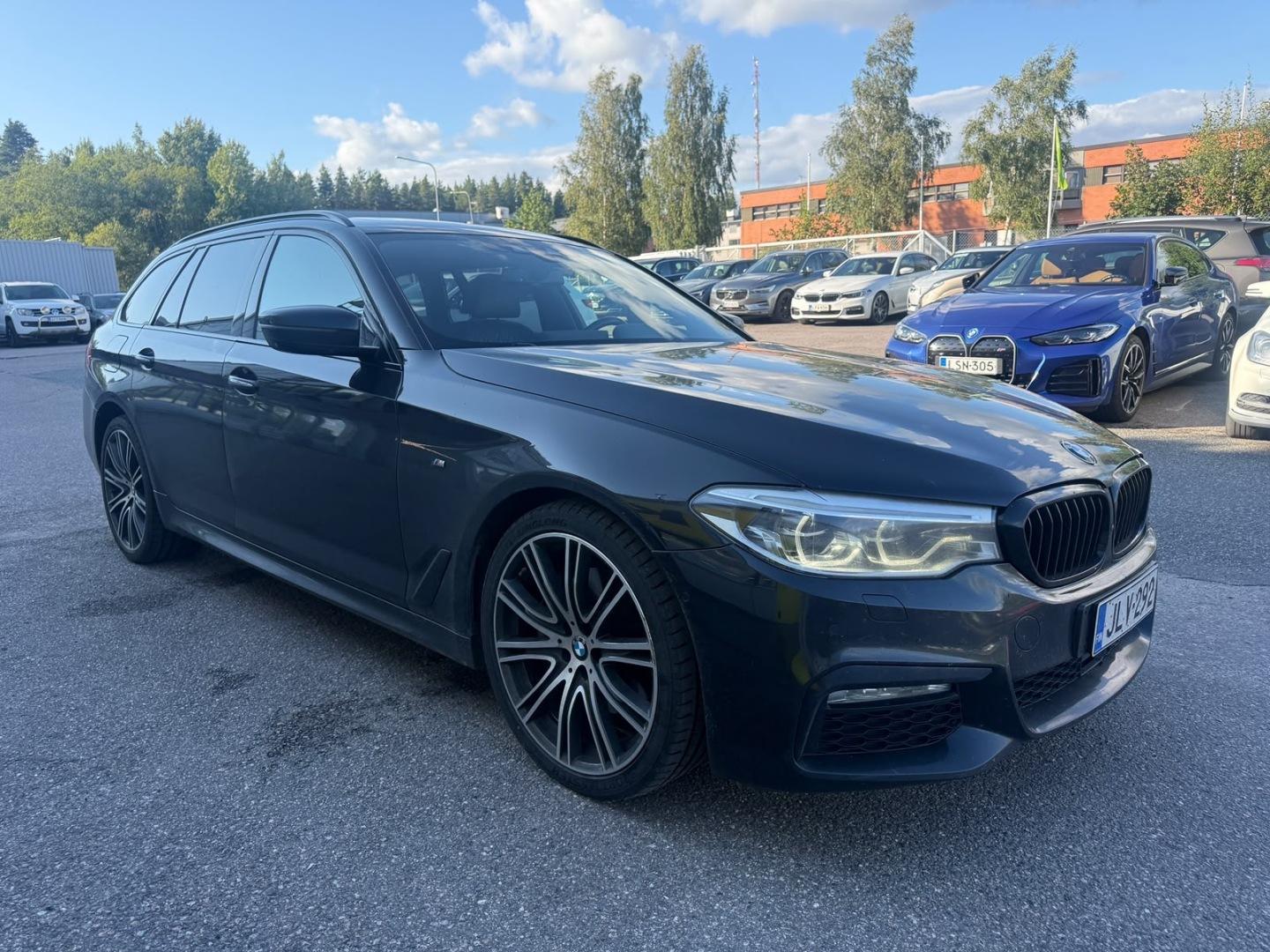Pienoiskuva 2: 2018 BMW 530
