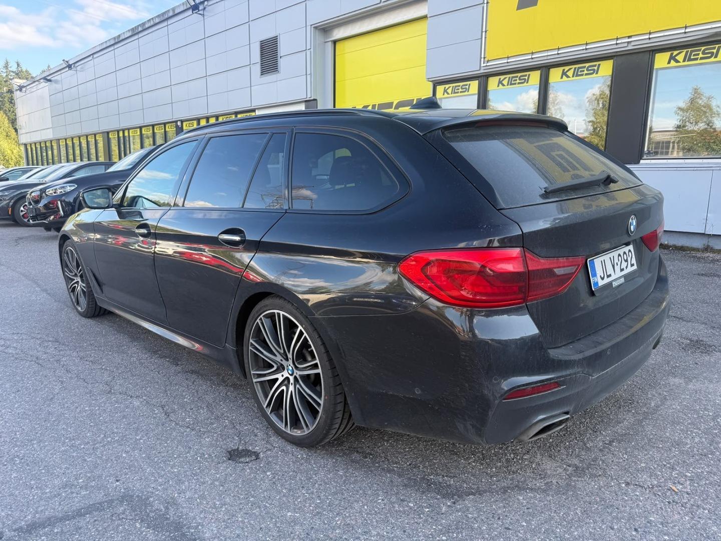 Pienoiskuva 3: 2018 BMW 530