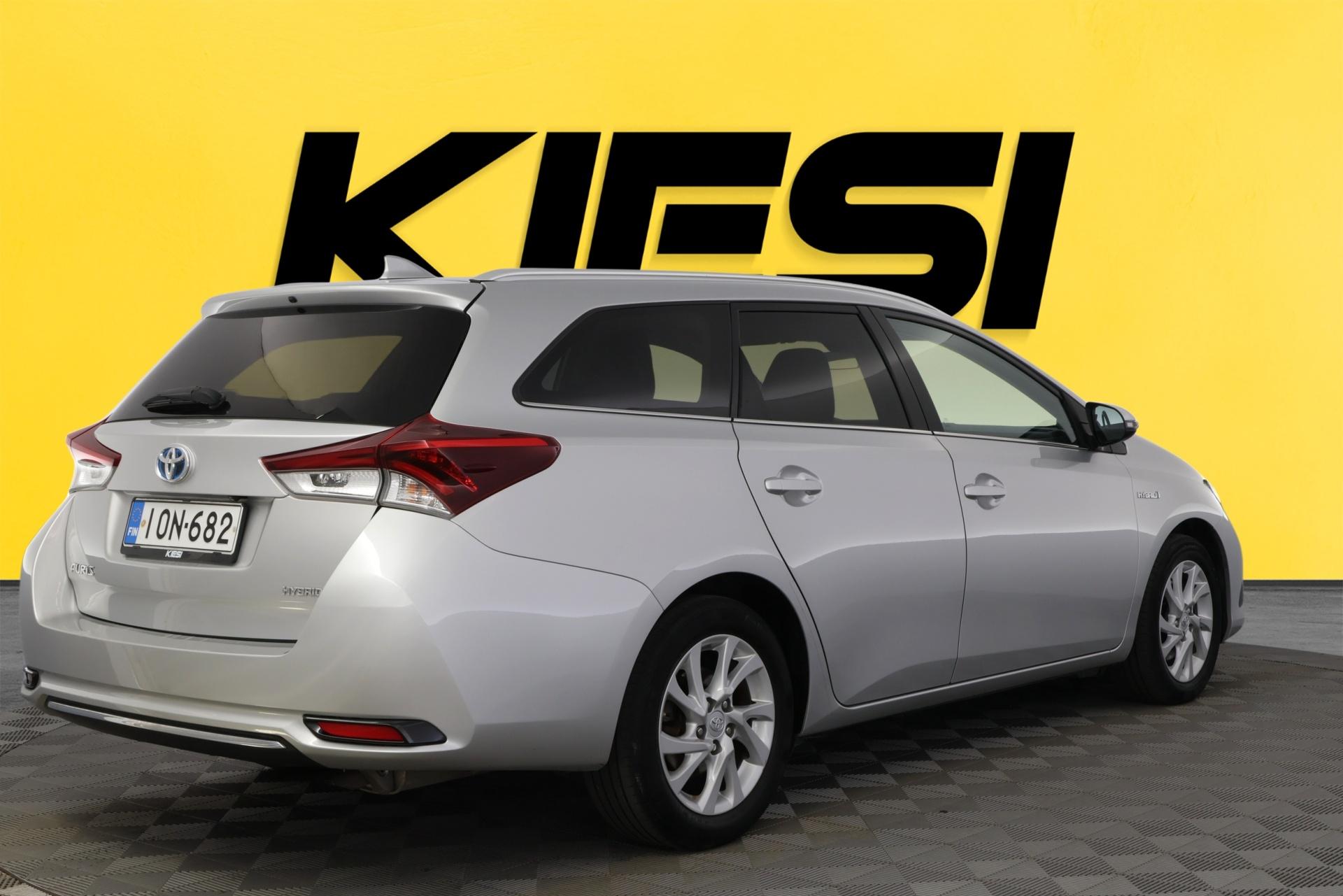 Näytä kaikki kuvat: 2018 Toyota Auris