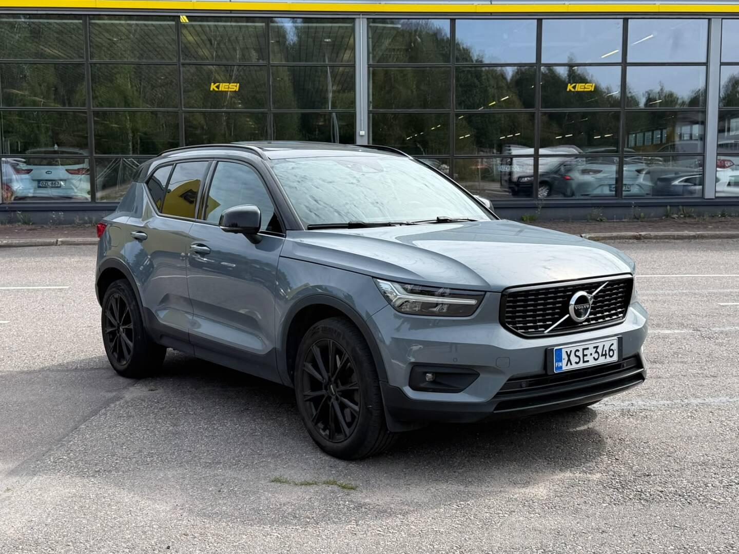 Pienoiskuva 3: 2021 Volvo XC40