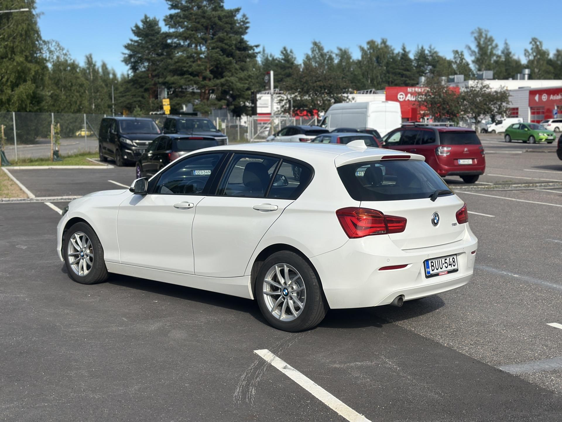 Näytä kaikki kuvat: 2018 BMW 118