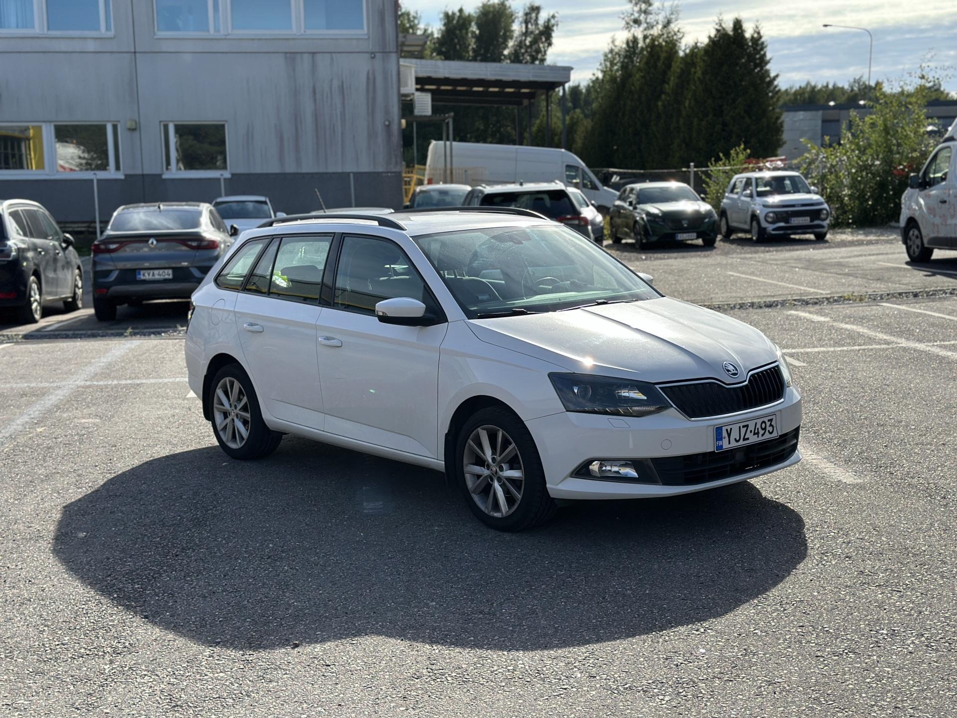 Pienoiskuva 3: 2018 Skoda Fabia