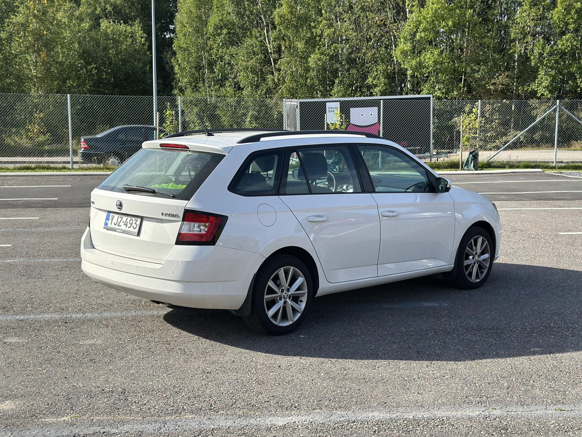 Näytä kaikki kuvat: 2018 Skoda Fabia