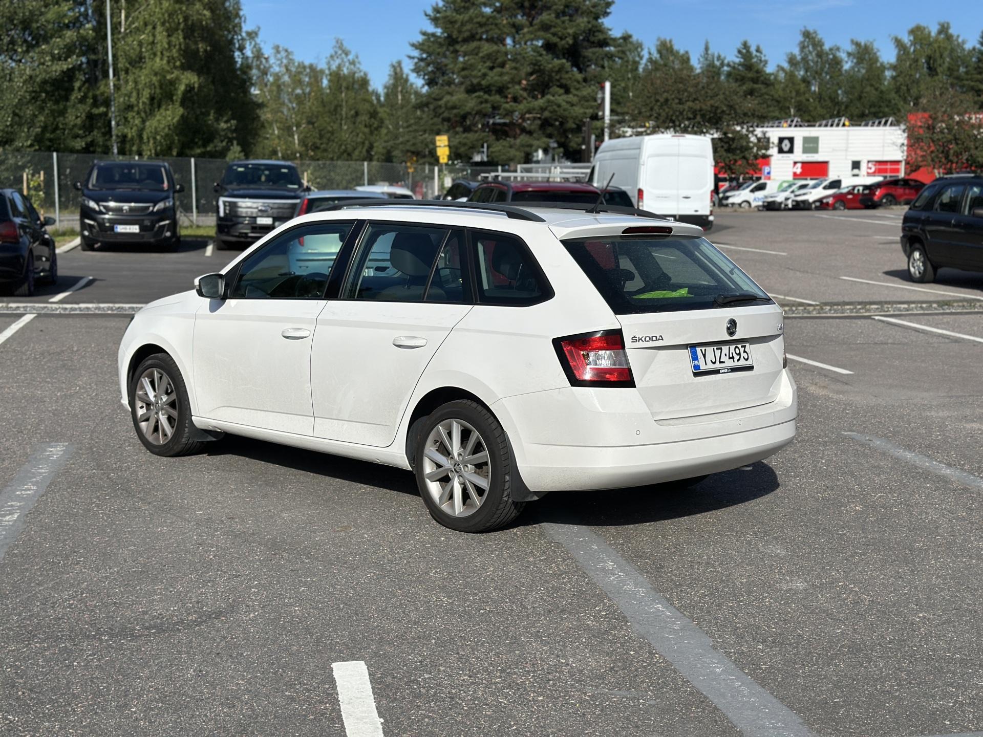 Skoda Fabia Combi 1,0 TSI 95 Ambition 2018, kuva 5/31
