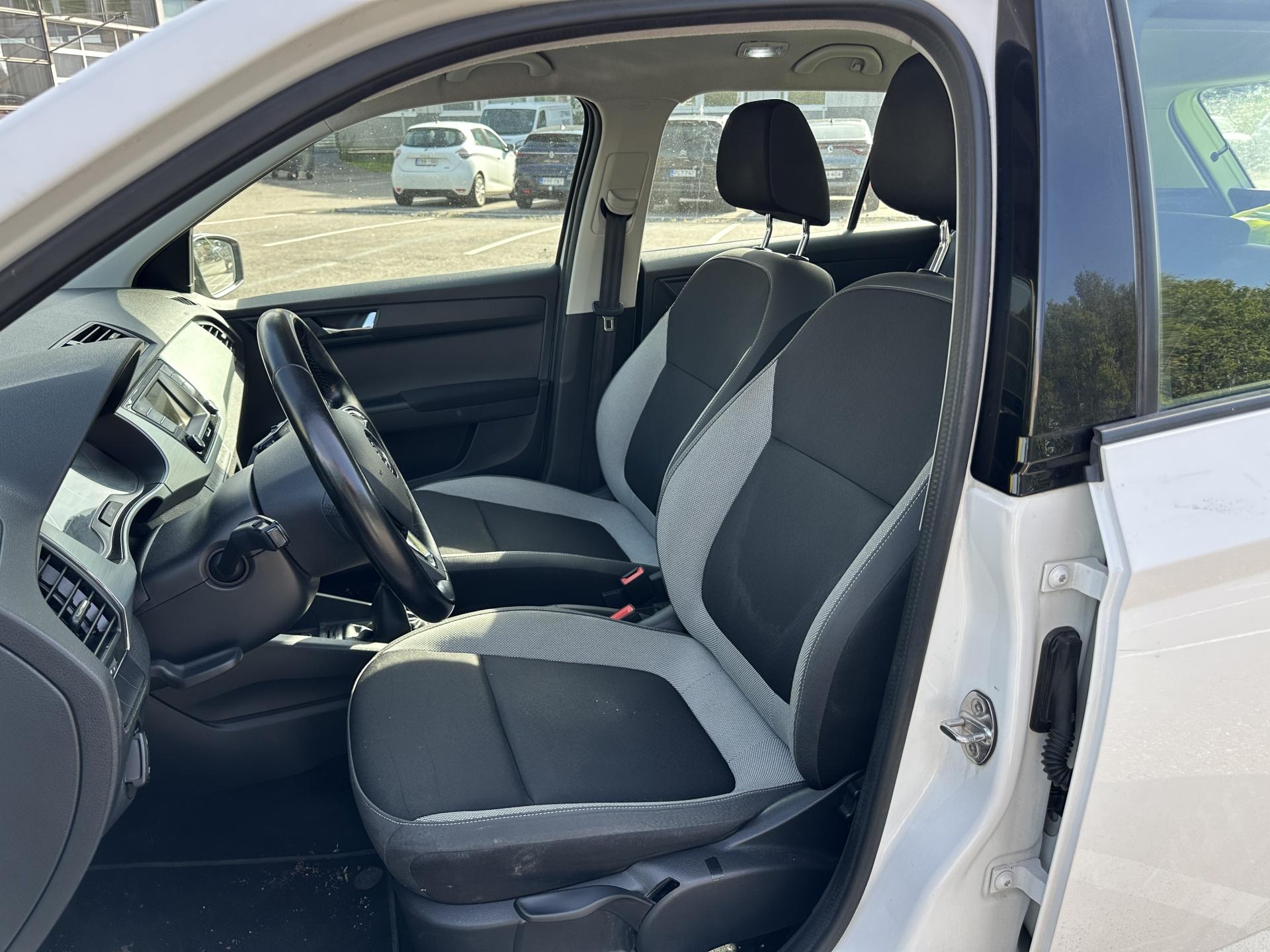 Skoda Fabia Combi 1,0 TSI 95 Ambition 2018, kuva 7/31
