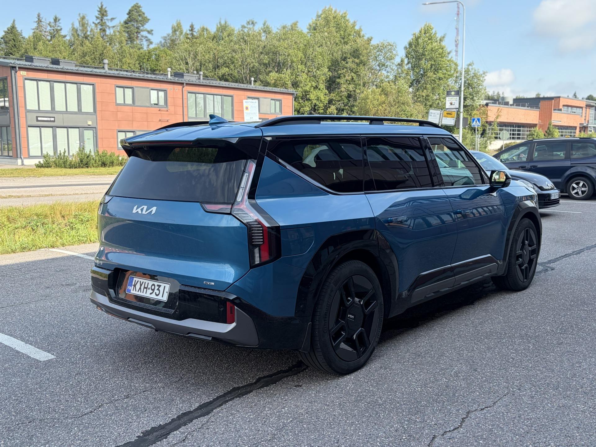 Näytä kaikki kuvat: 2024 Kia EV9