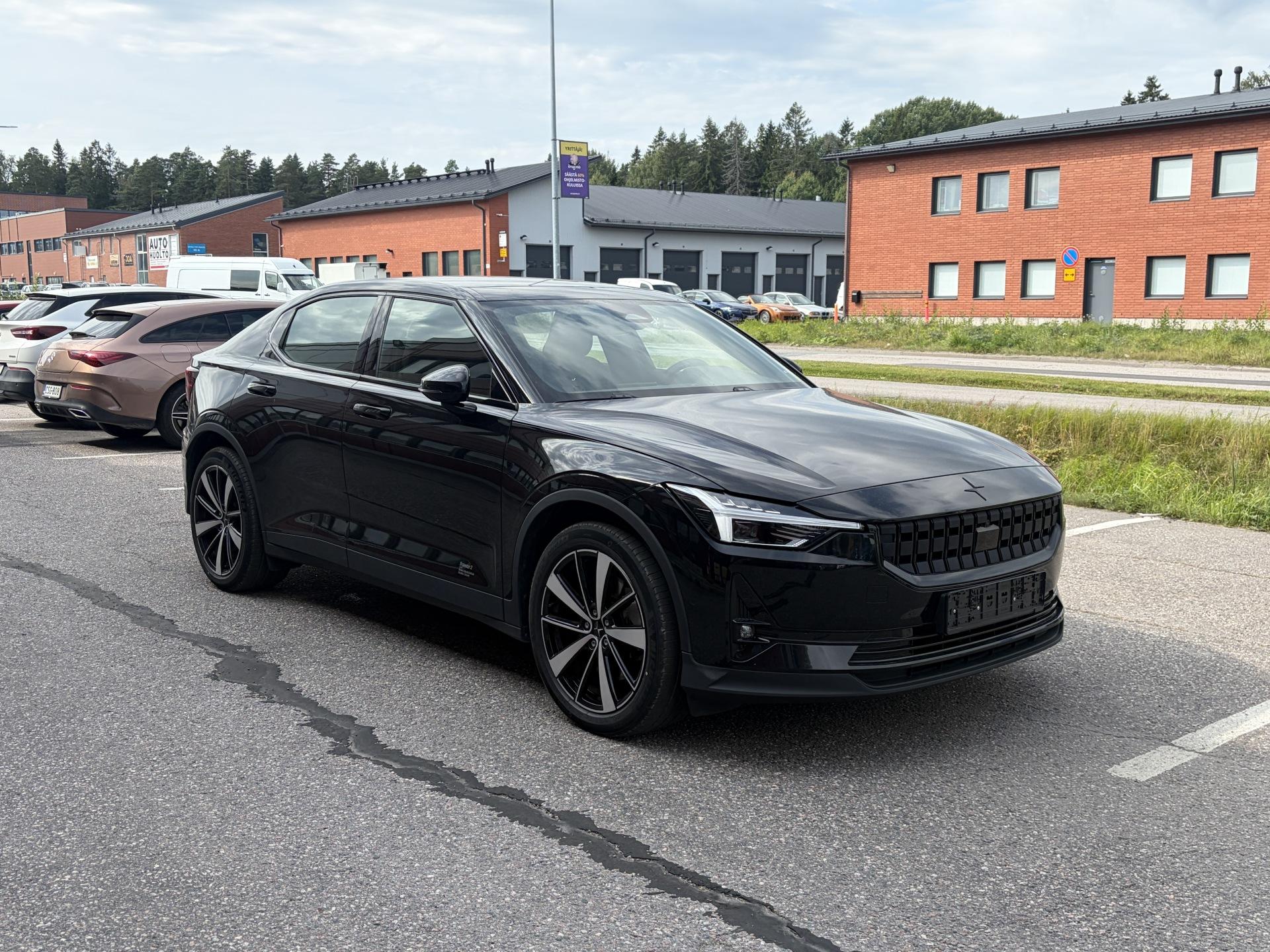 Pienoiskuva 3: 2022 Polestar 2