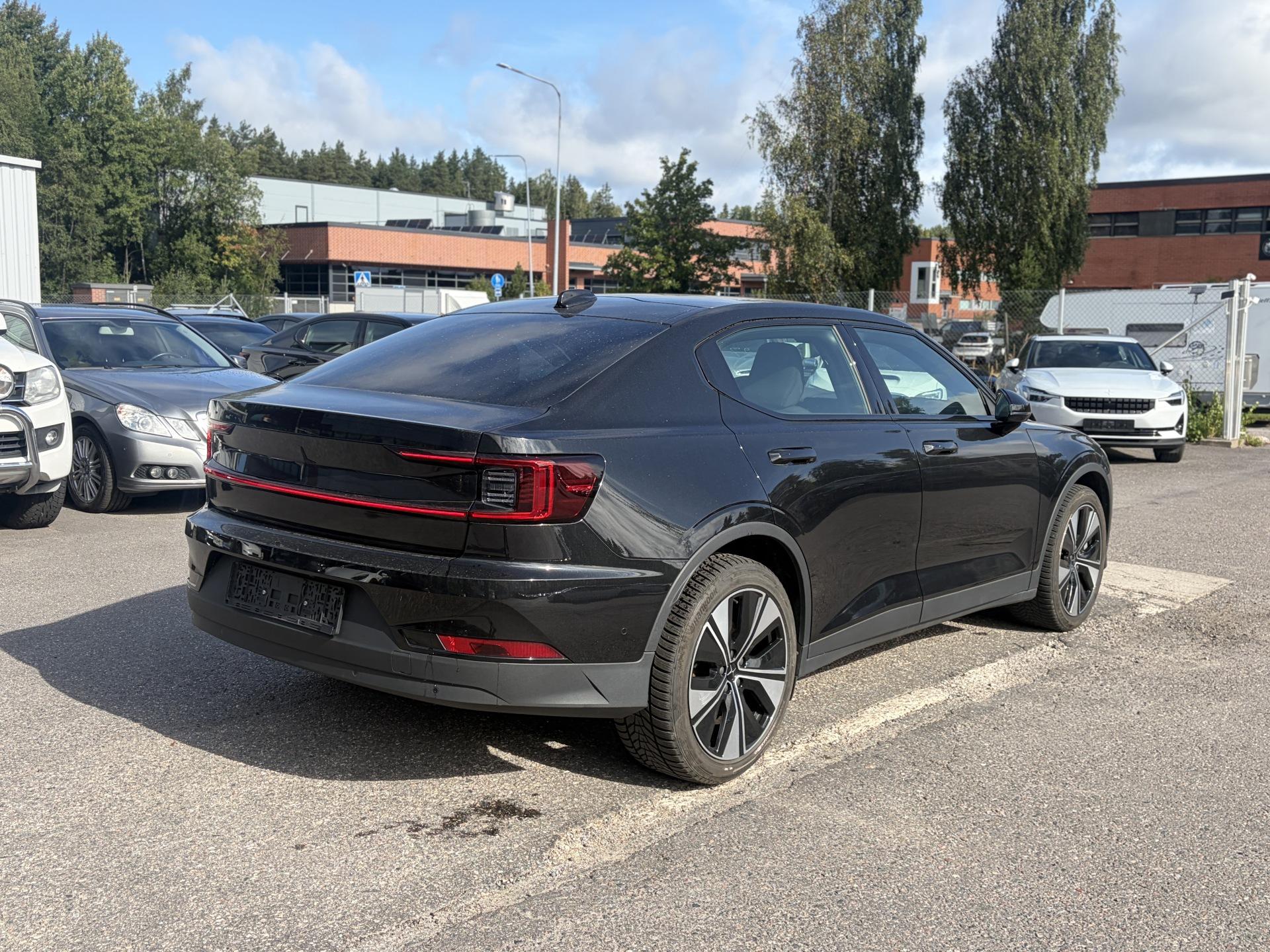 Näytä kaikki kuvat: 2023 Polestar 2