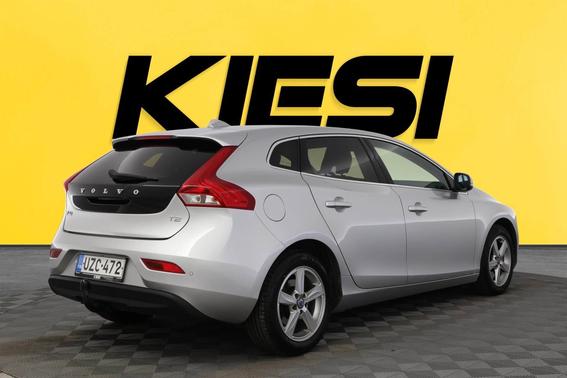 Näytä kaikki kuvat: 2015 Volvo V40