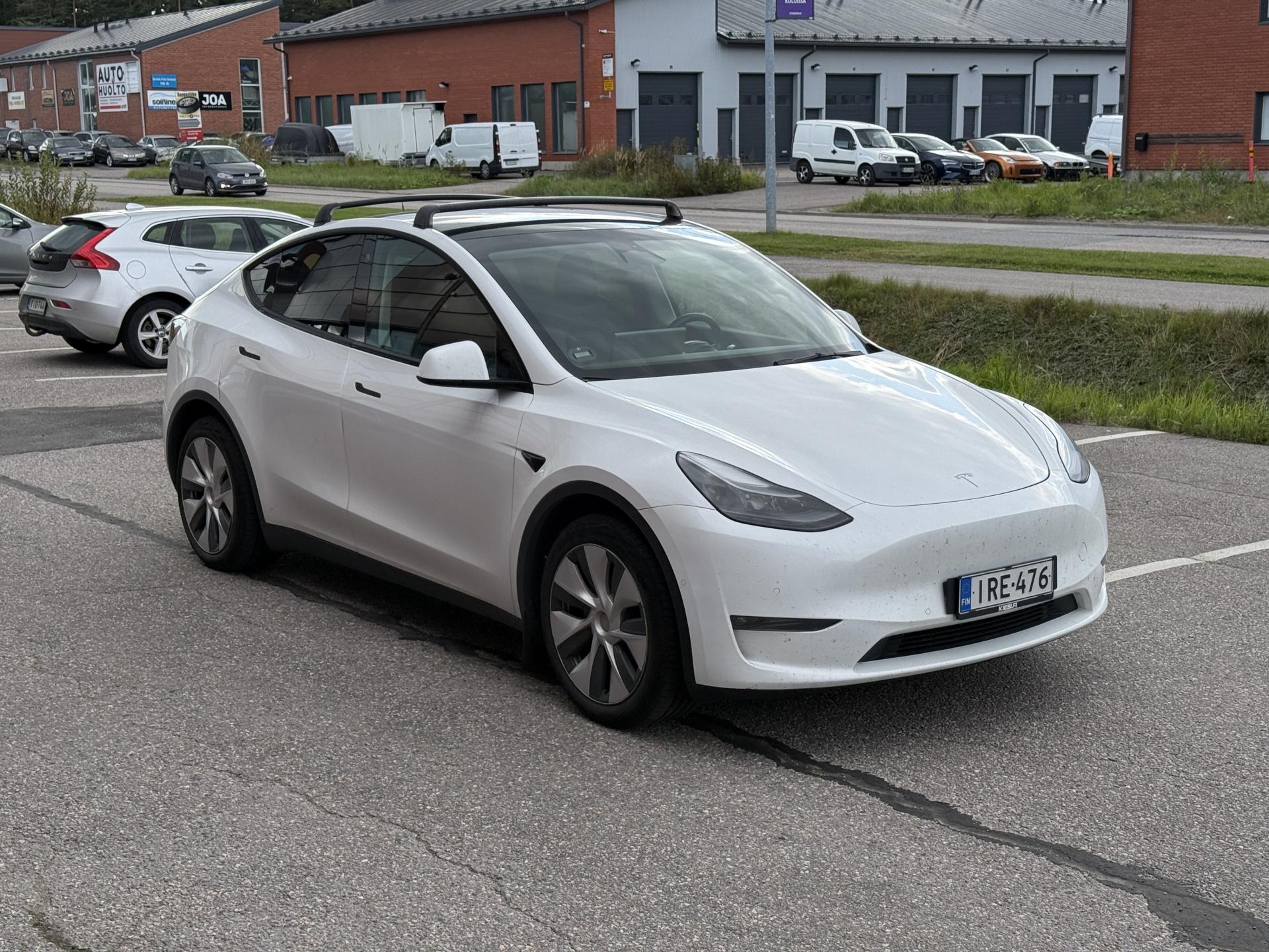 Pienoiskuva 2: 2021 Tesla Model Y