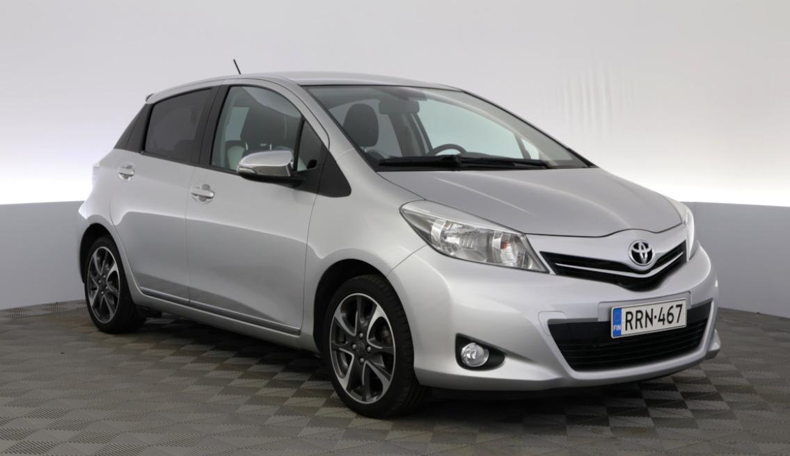 Näytä kaikki kuvat: 2014 Toyota Yaris
