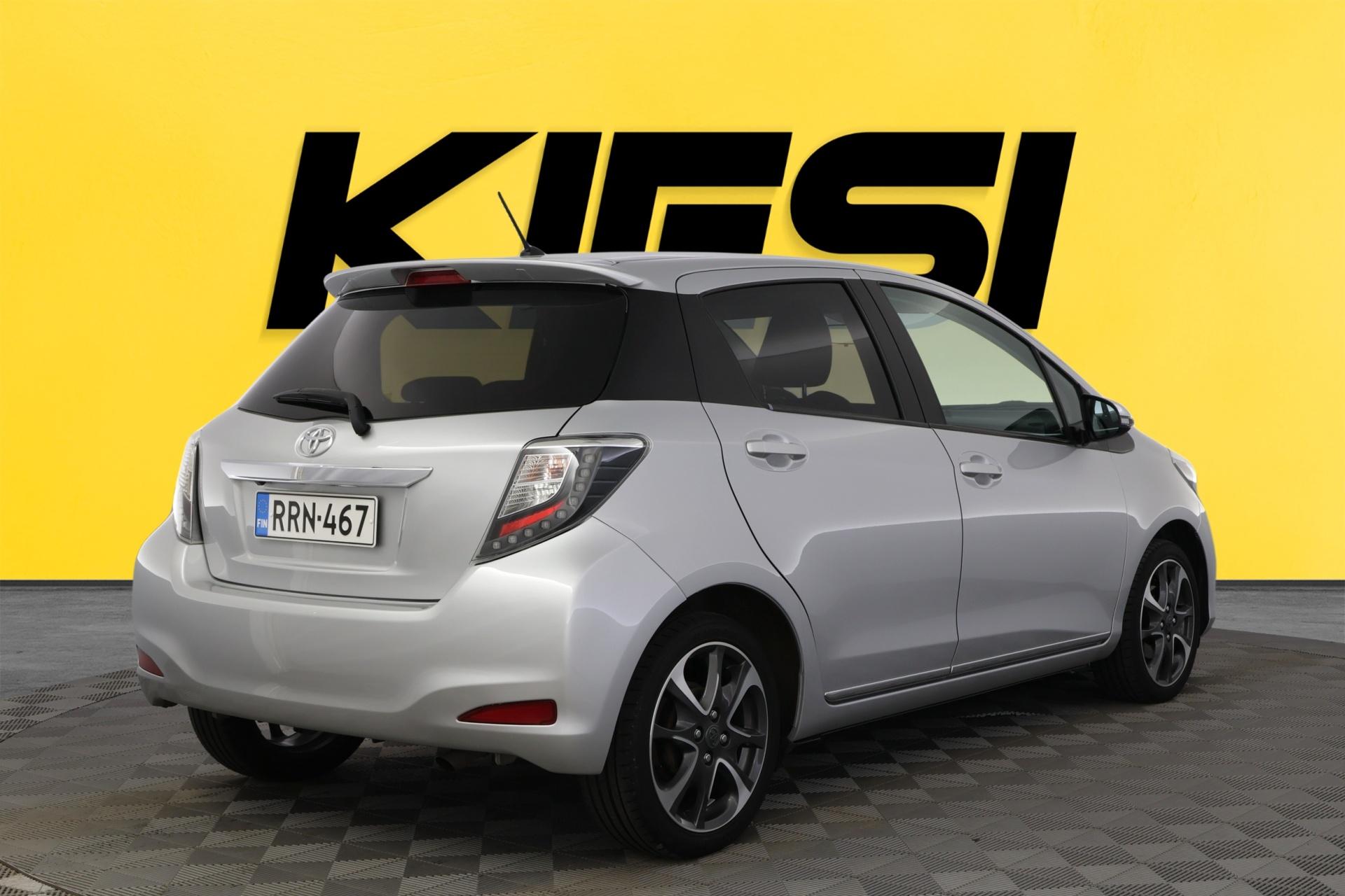 Toyota Yaris 1,33 Dual VVT-i Style 5ov 2014, photo 3/32