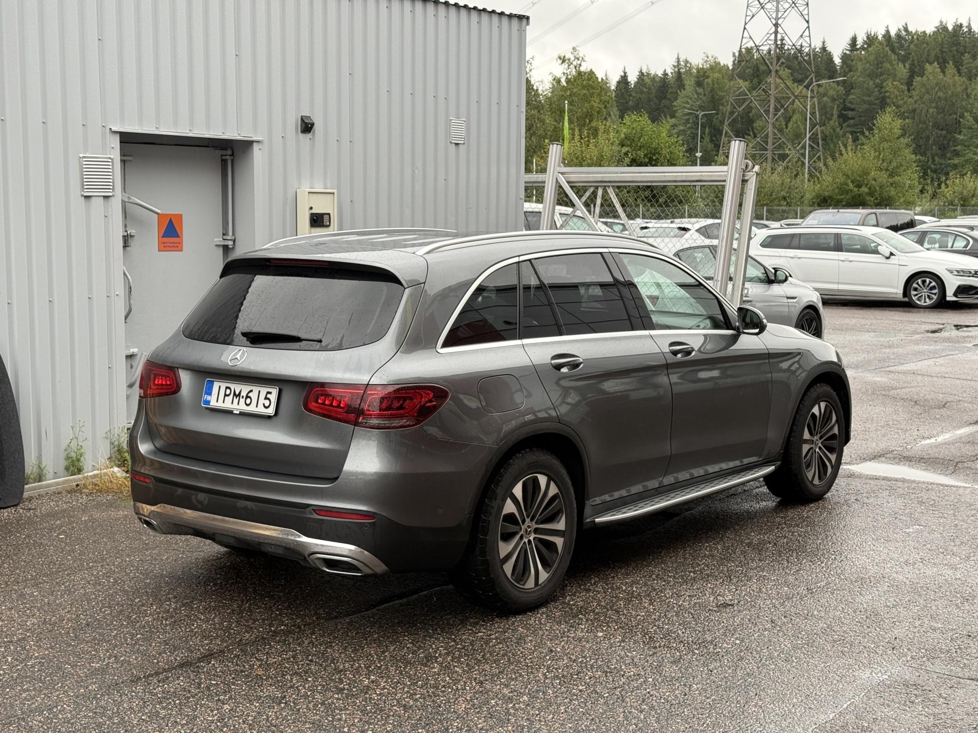 Näytä kaikki kuvat: 2020 Mercedes-Benz GLC