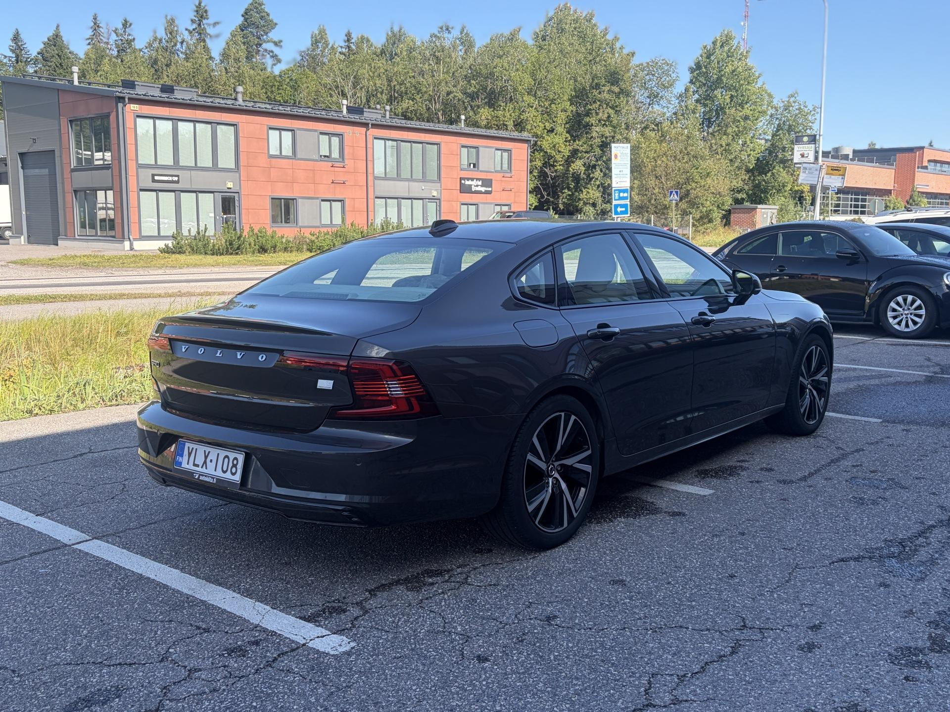 Pienoiskuva 3: 2023 Volvo S90
