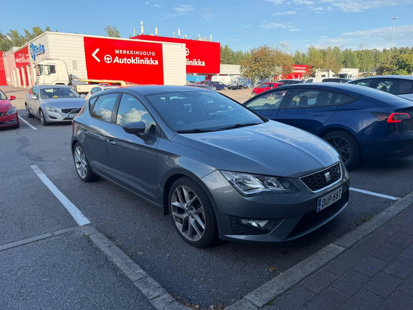 Pienoiskuva 3: 2014 Seat Leon