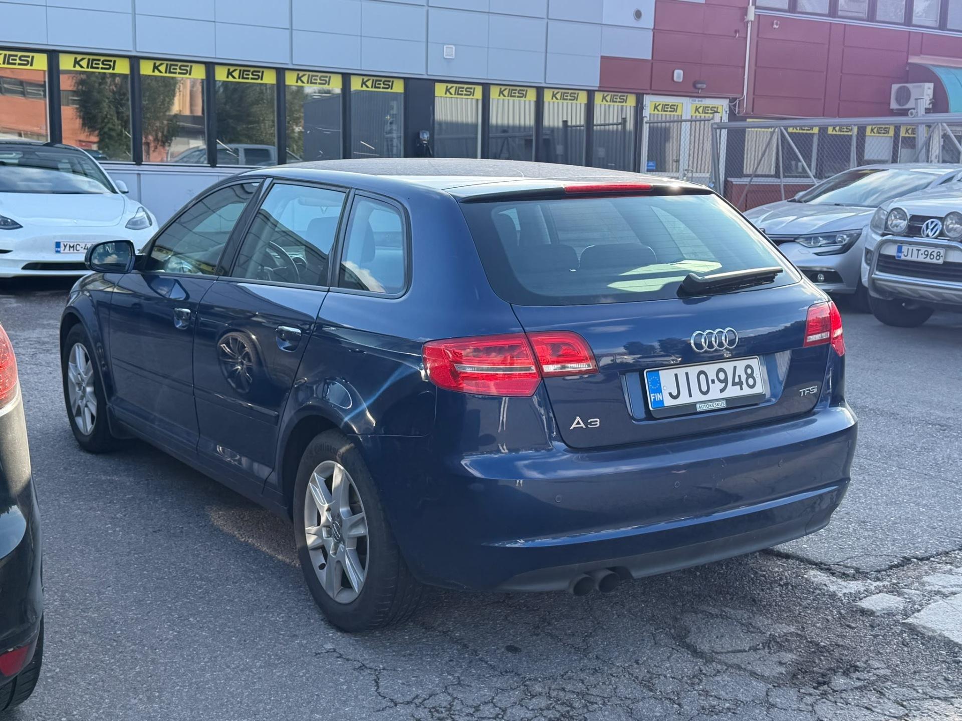 Näytä kaikki kuvat: 2012 Audi A3