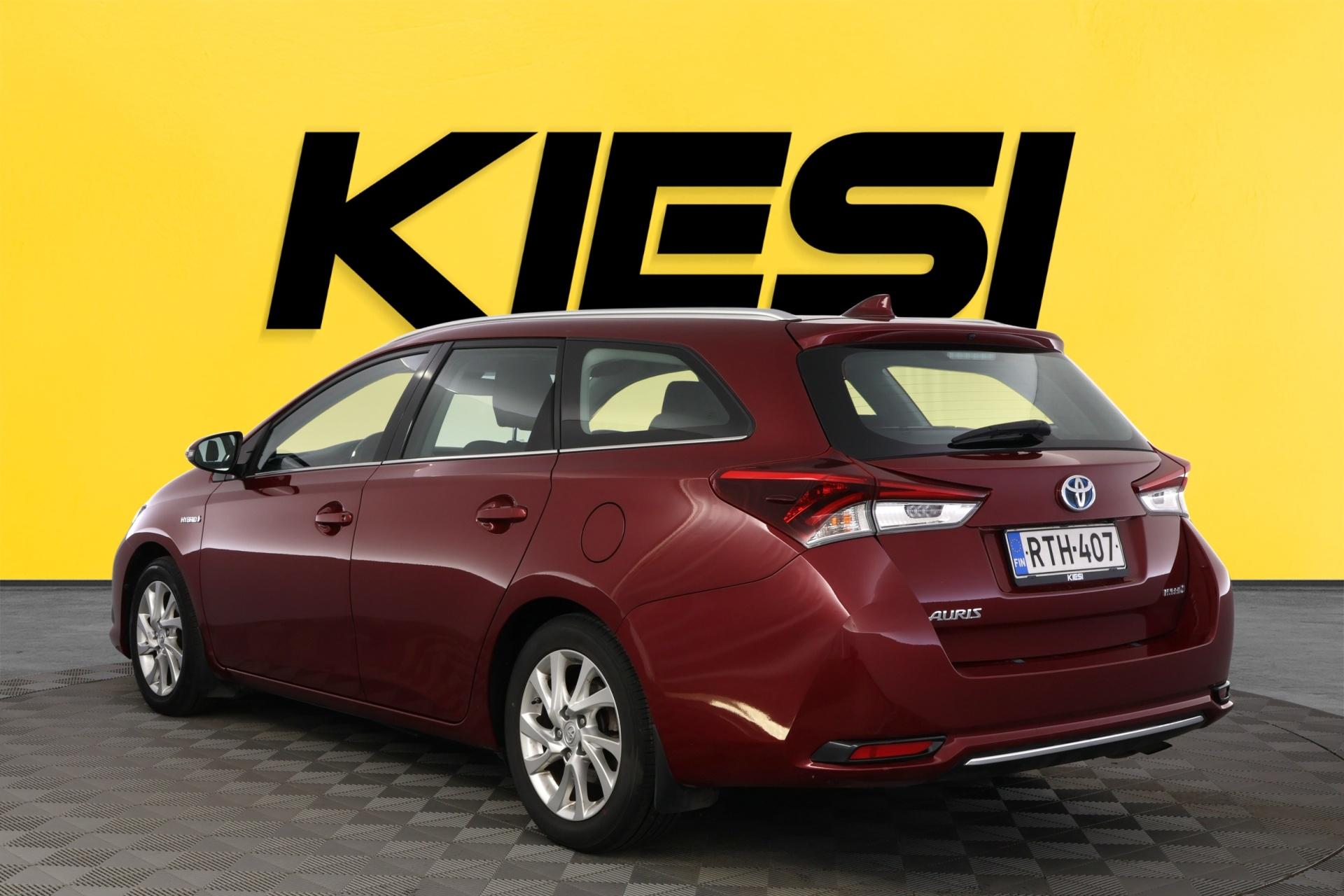 Toyota Auris 2017, photo 5/33