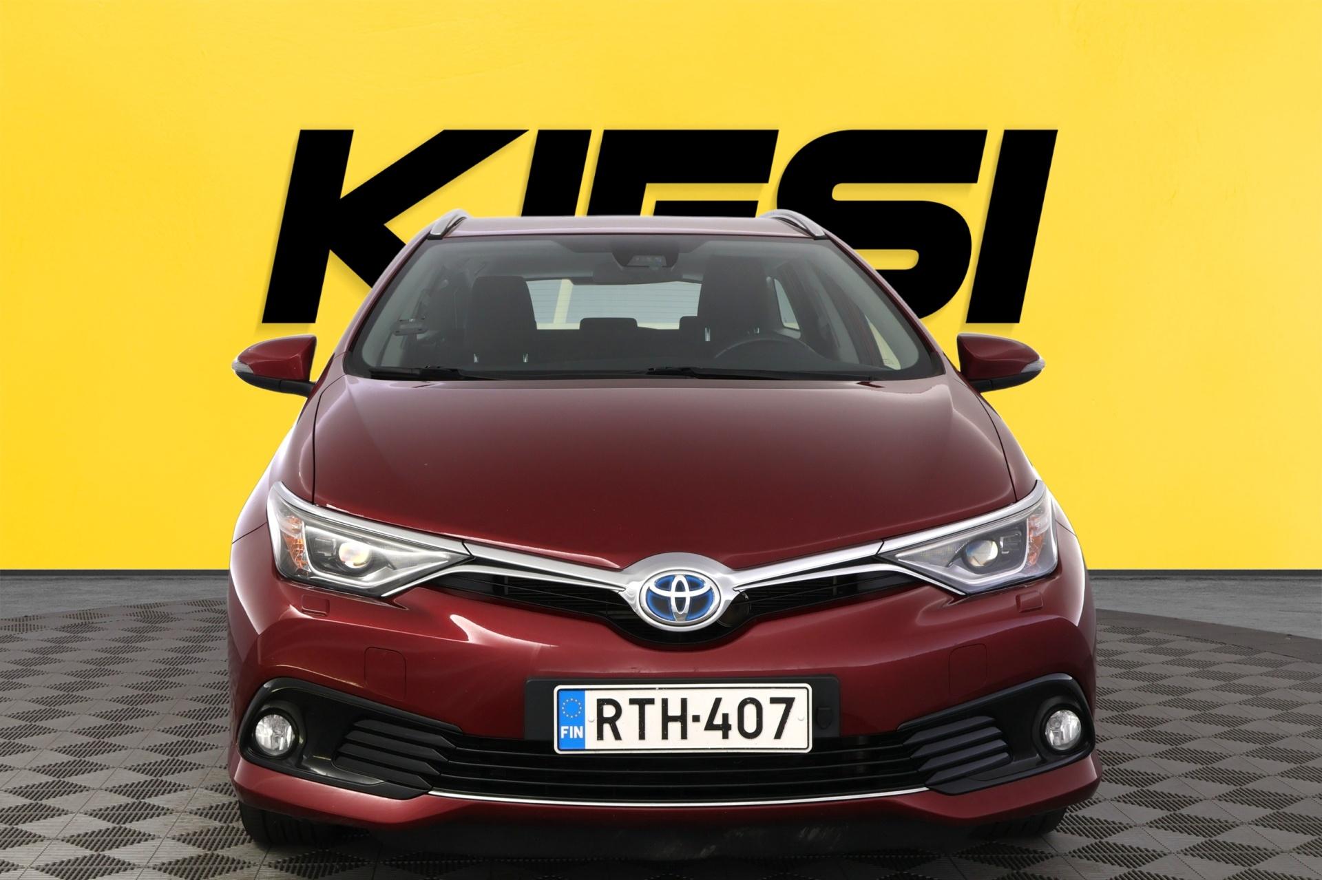 Toyota Auris 2017, photo 7/33