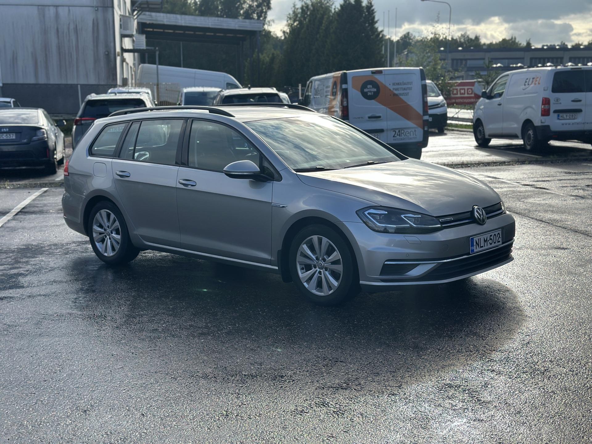 Pienoiskuva 3: 2019 Volkswagen Golf
