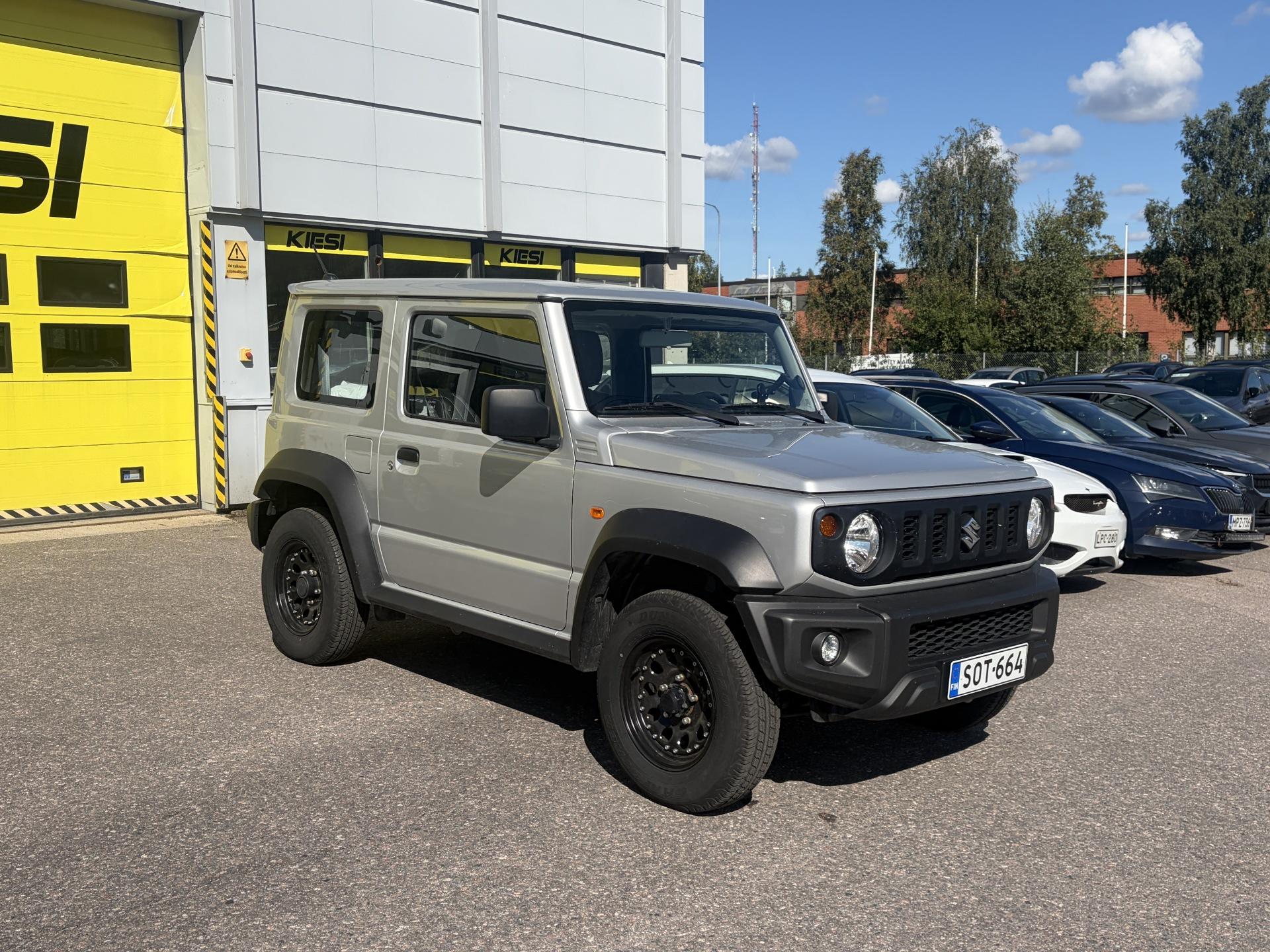 Pienoiskuva 2: 2023 Suzuki Jimny