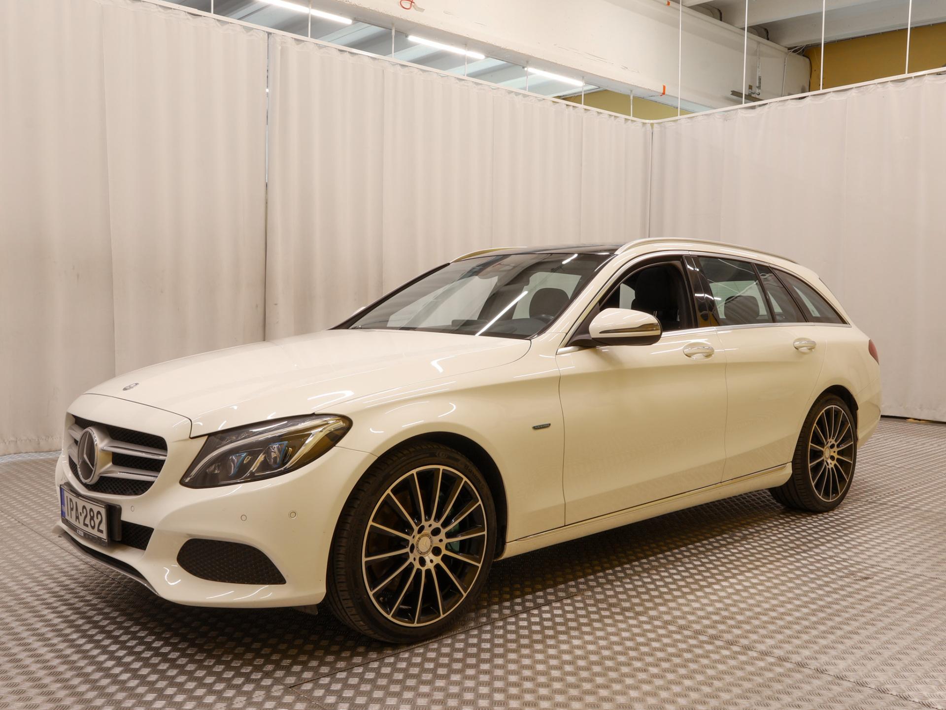 Pienoiskuva 3: 2016 Mercedes-Benz C