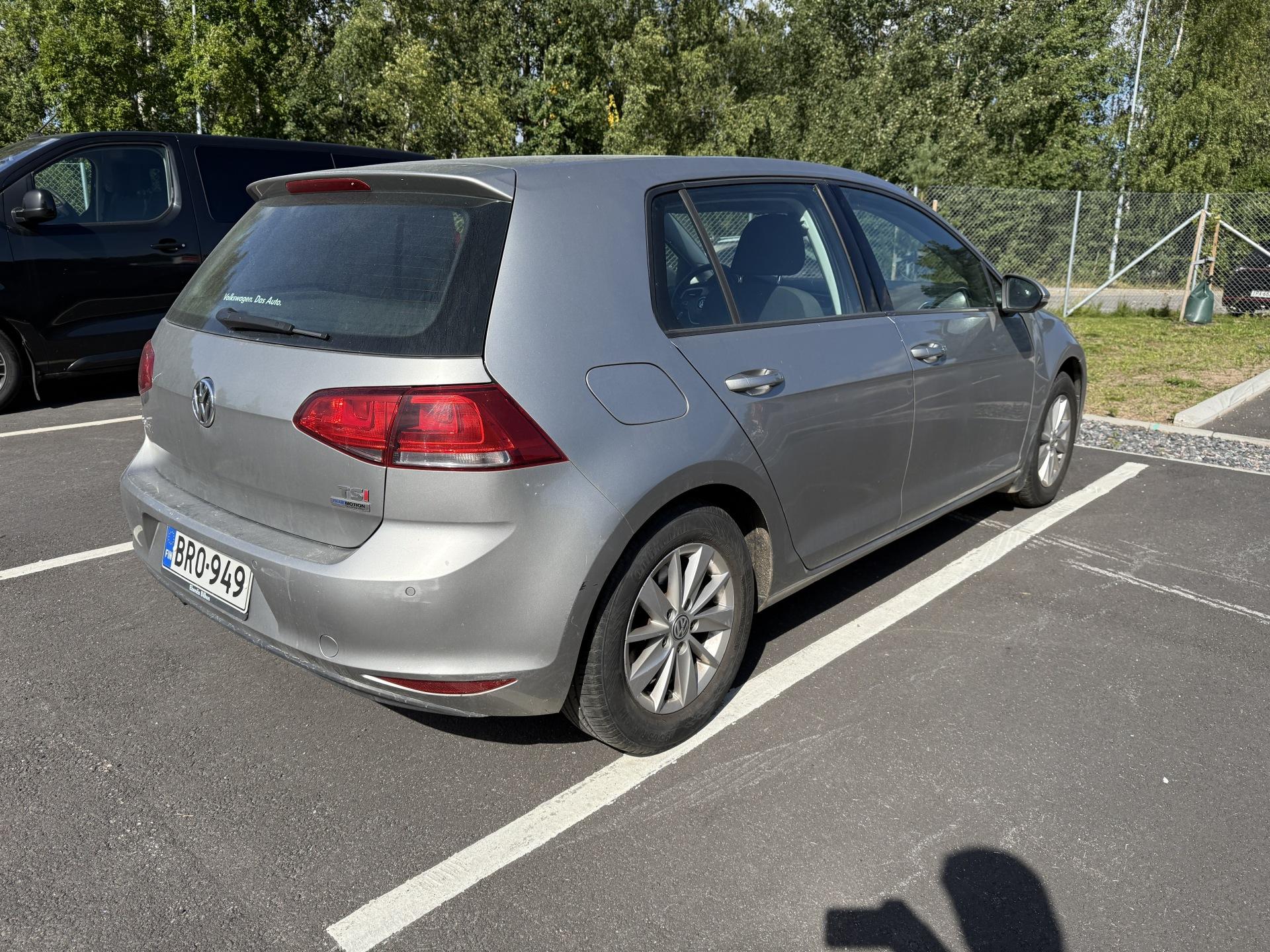 Pienoiskuva 3: 2014 Volkswagen Golf