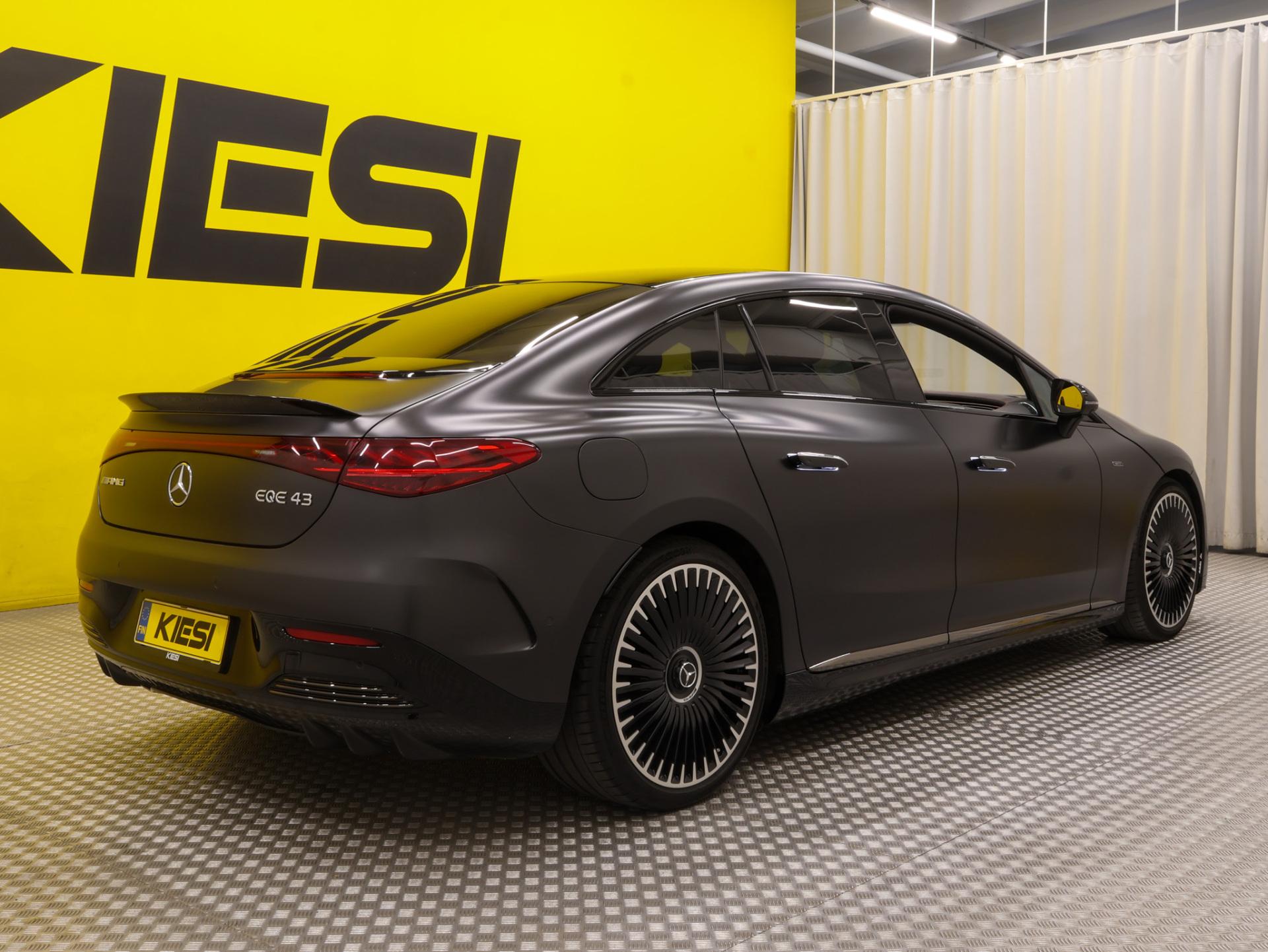 Pienoiskuva 3: 2023 Mercedes-Benz EQE